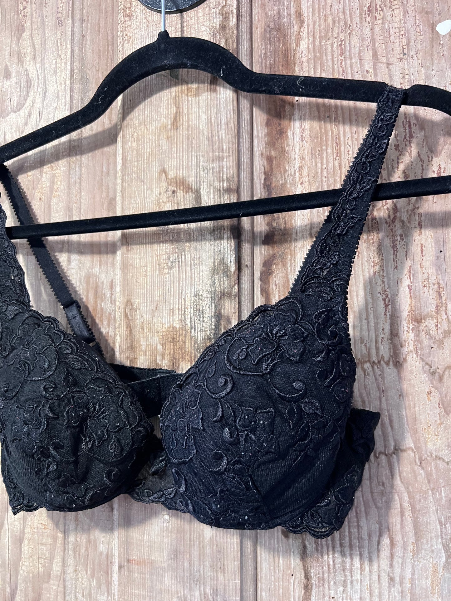 Y2K Victoria’s Secret BLK Lace Bra