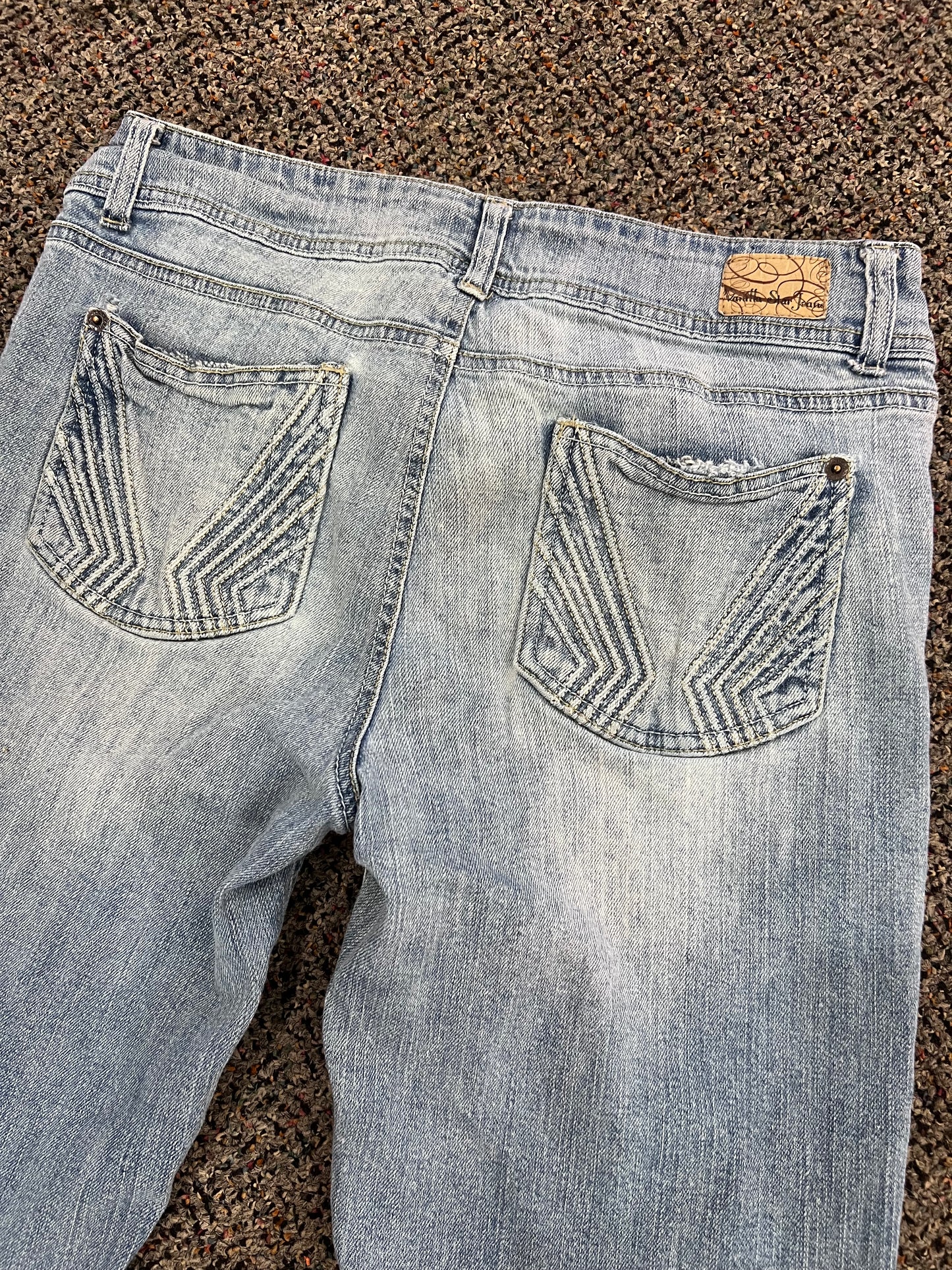 Y2K Vanilla Star Denim Shorts