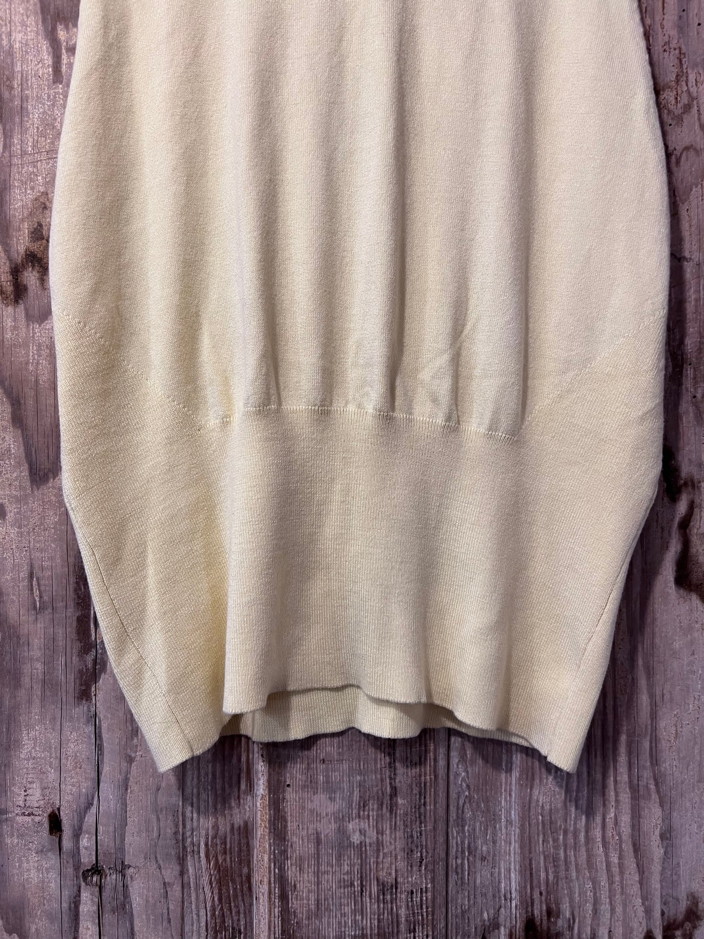 90's MODA Pale Yellow Sleeveless Turtleneck