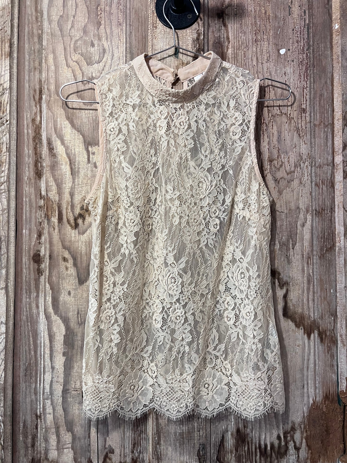 Y2K F21 Beige Lace Mock Neck Sleeveless Top