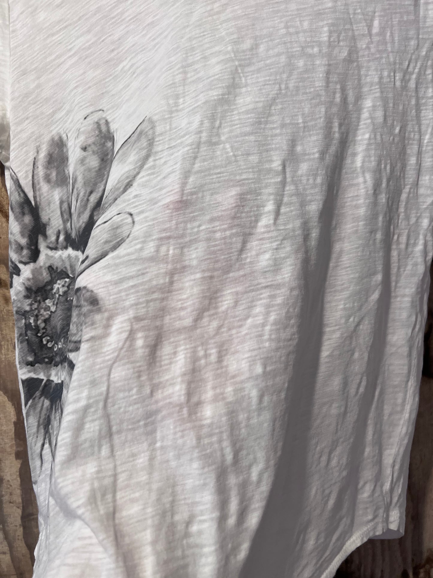Y2K The Loft White & BLK Flower T-Shirt