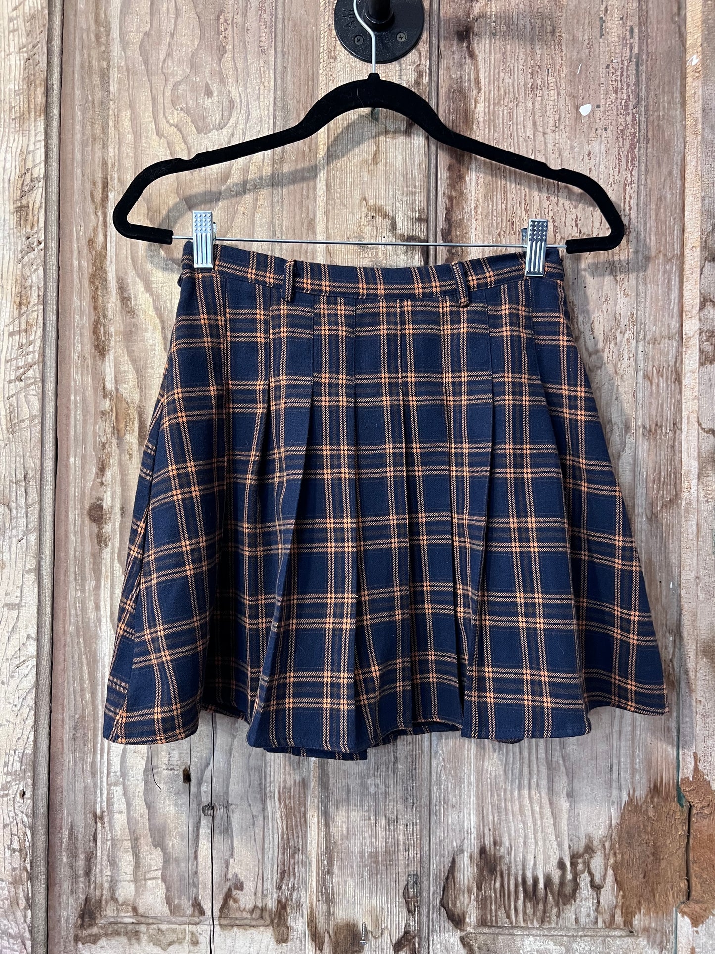 90's/Y2K Navy + Orange Plaid Pleated Skirt