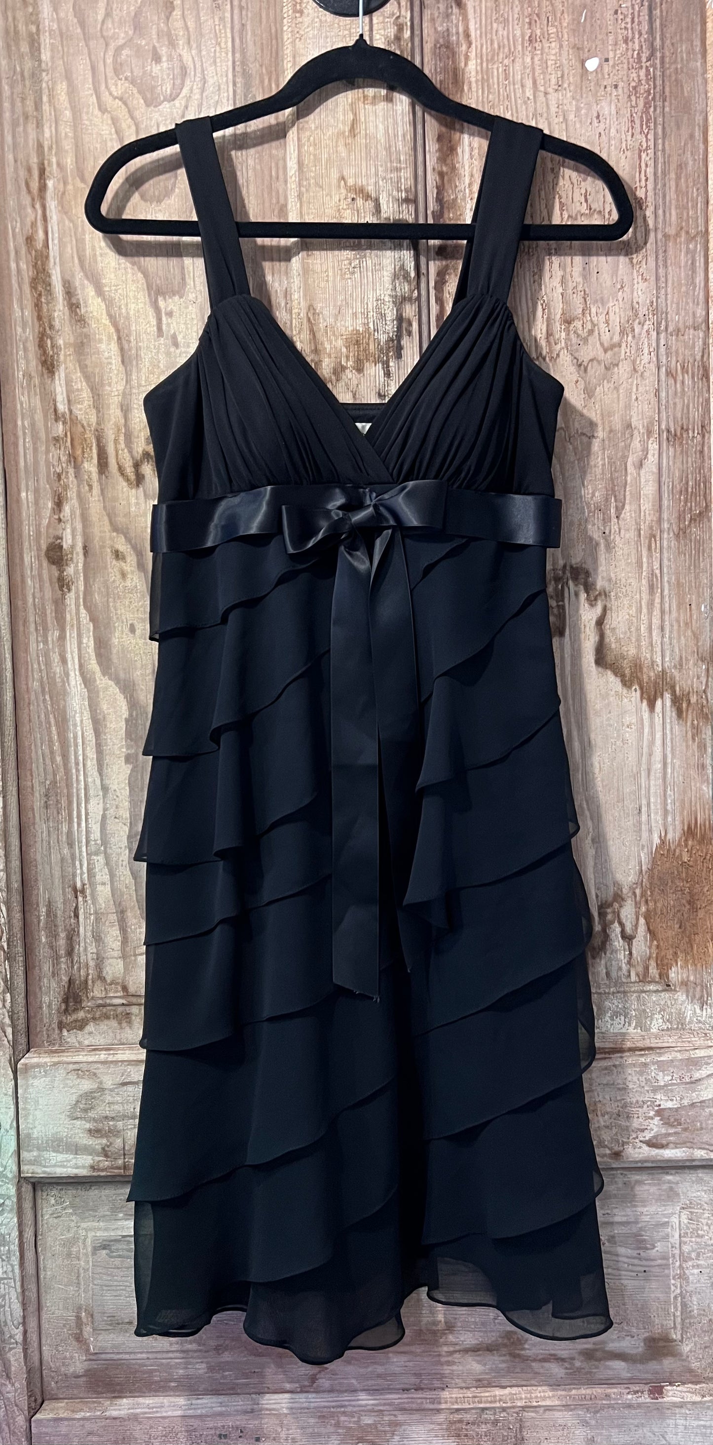 Y2K Betsy & Adam BLK Frilly Dress