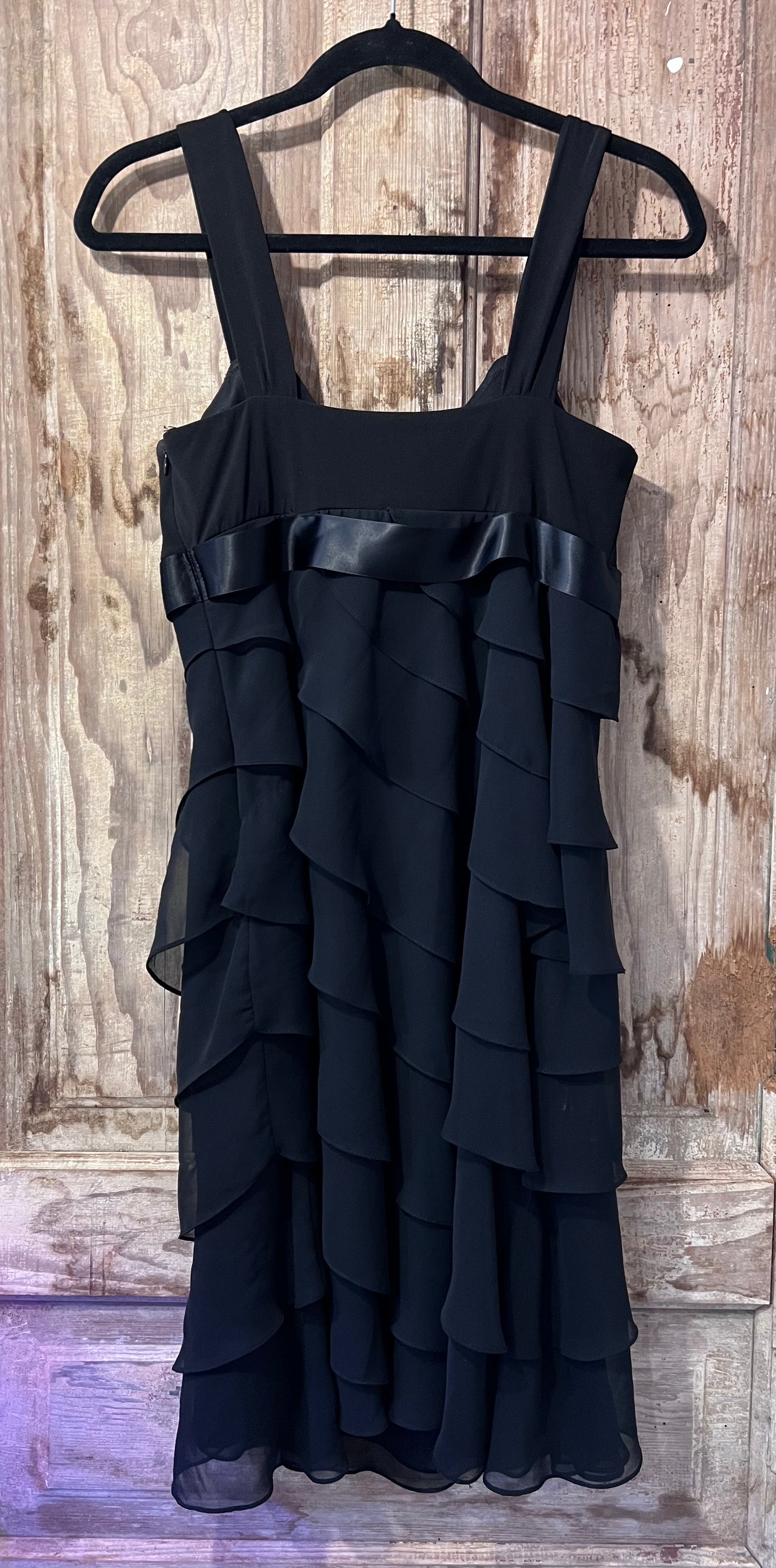 Y2K Betsy & Adam BLK Frilly Dress