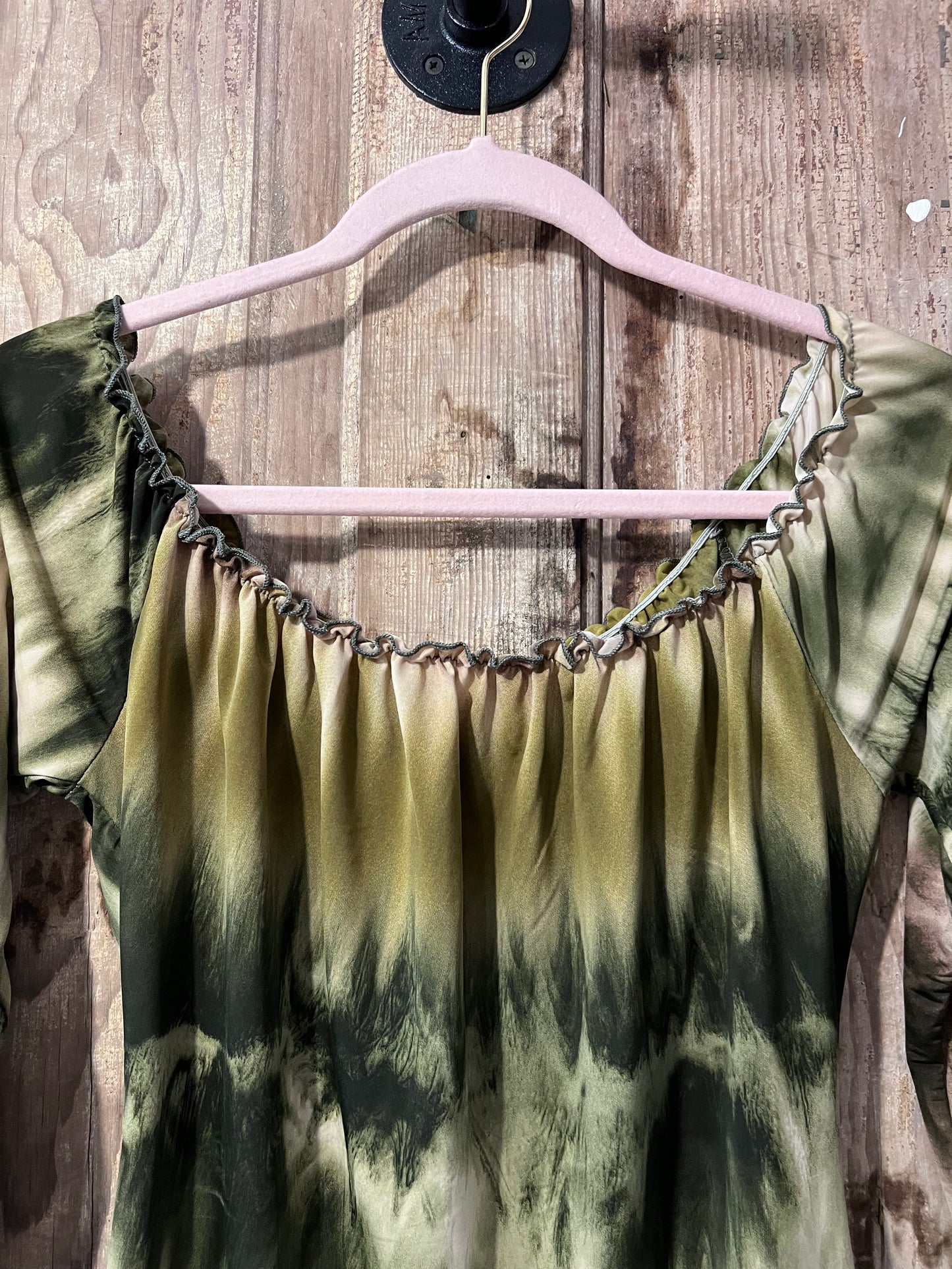 Y2K Flowy Green Tie Dye-Like Blouse