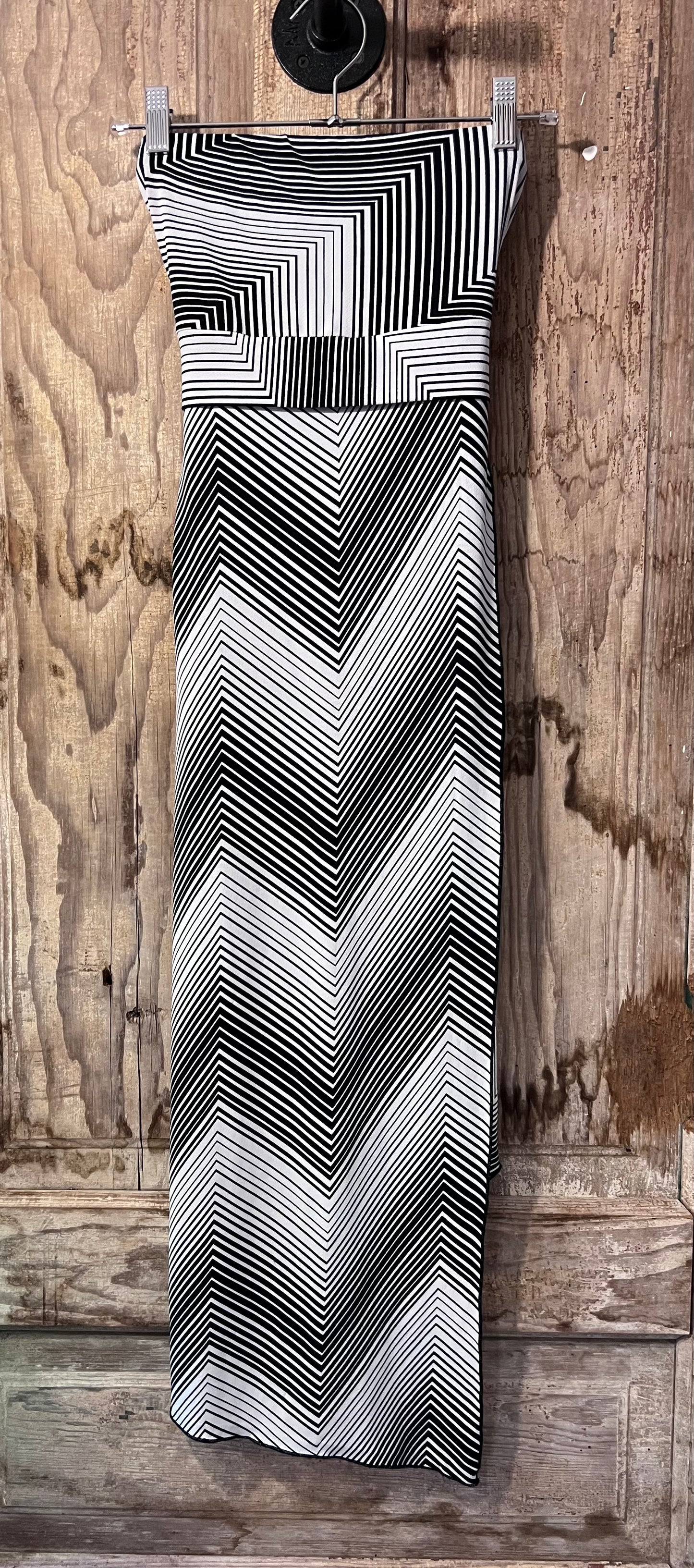 Y2K Misdemeanor BLK + WHT Striped Strapless Dress