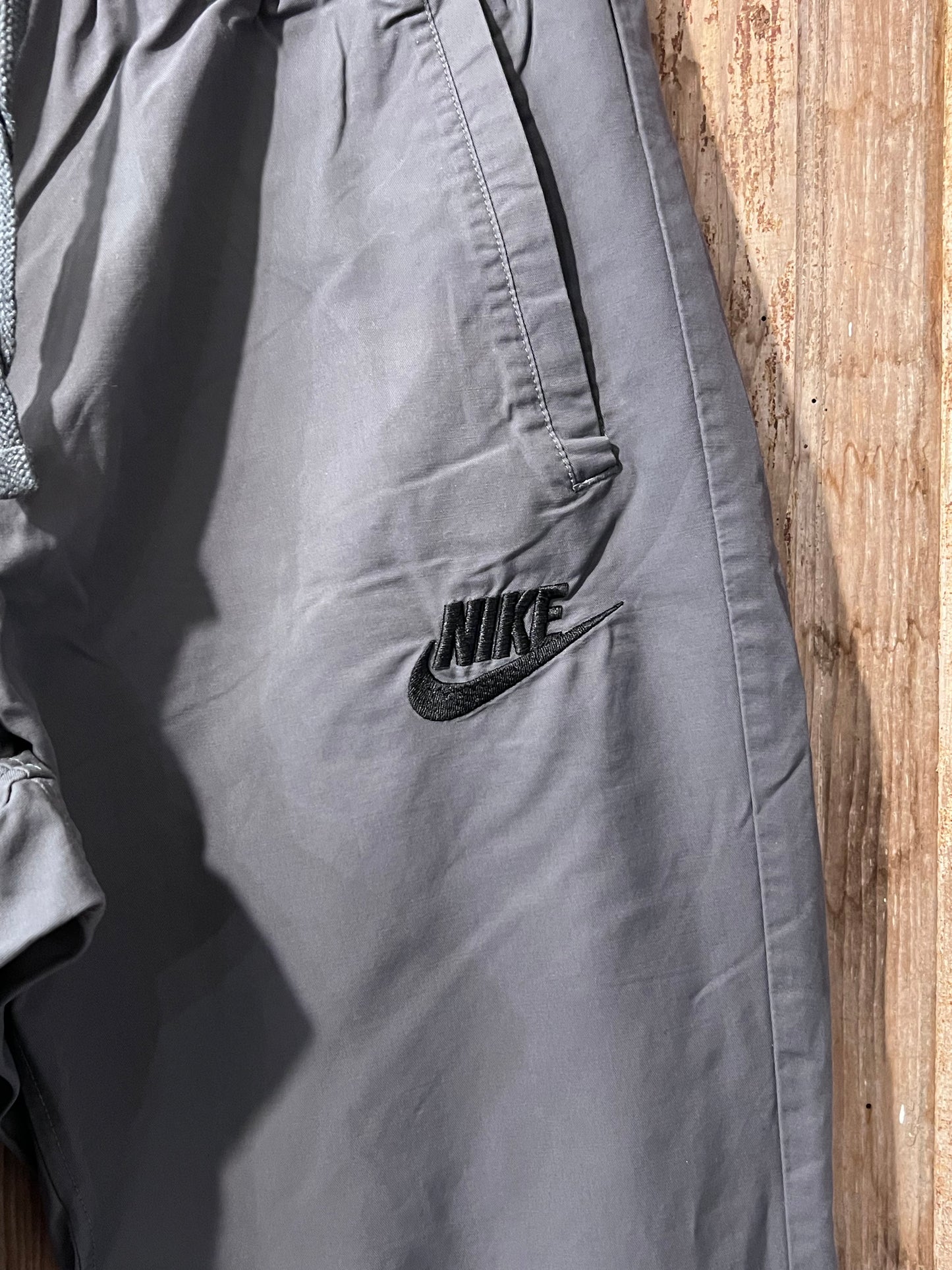 Nike Men's DRK Grey Jogger Pant