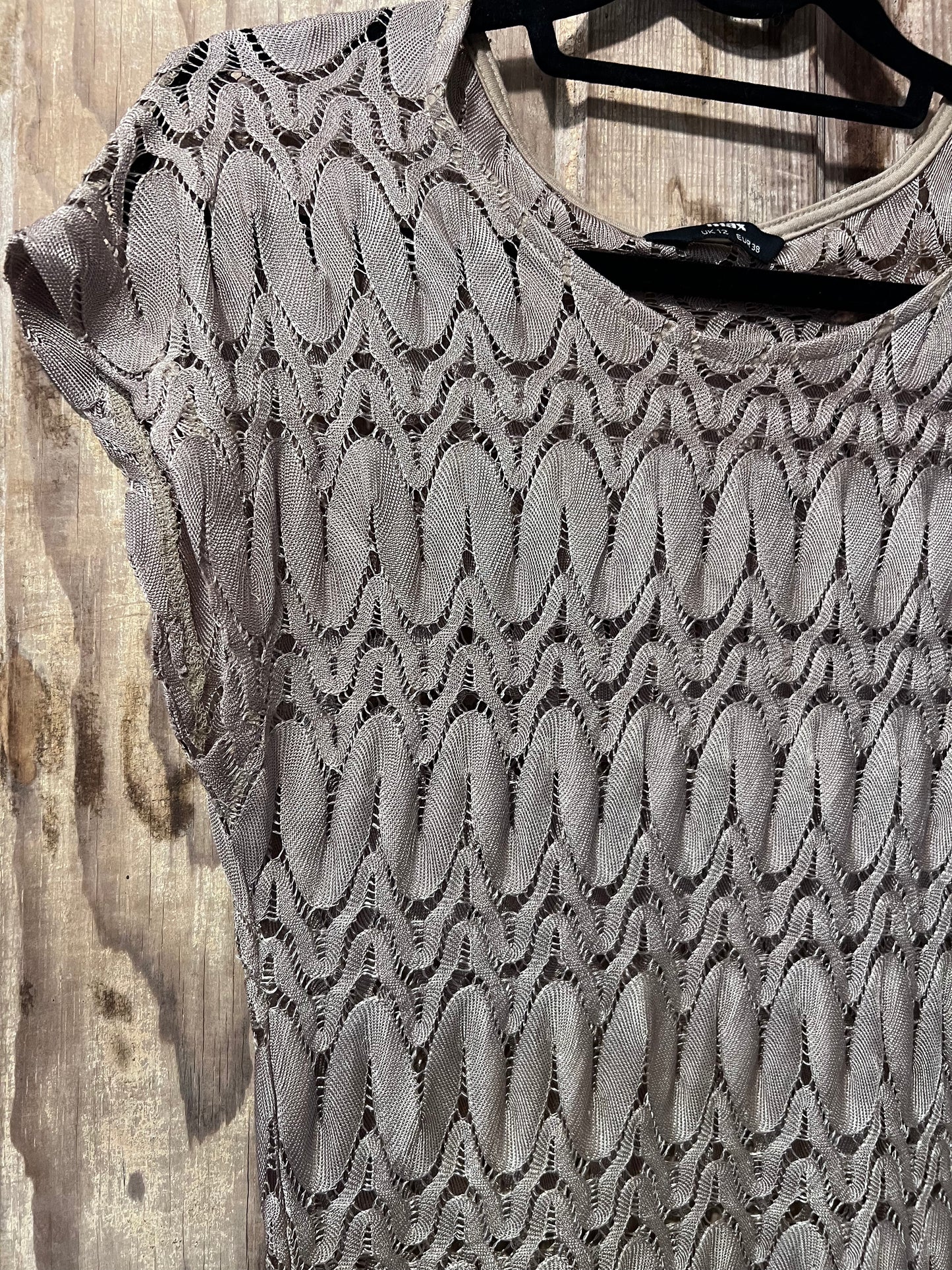 Y2K MAX Shimmery Crochet Short Sleeve Top