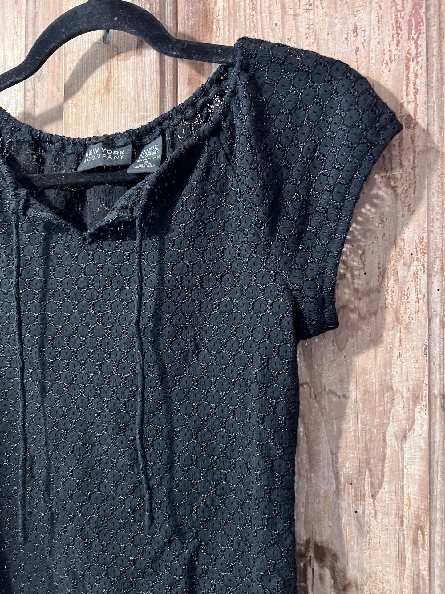 Y2K New York & Co Blk Tie Neck Top