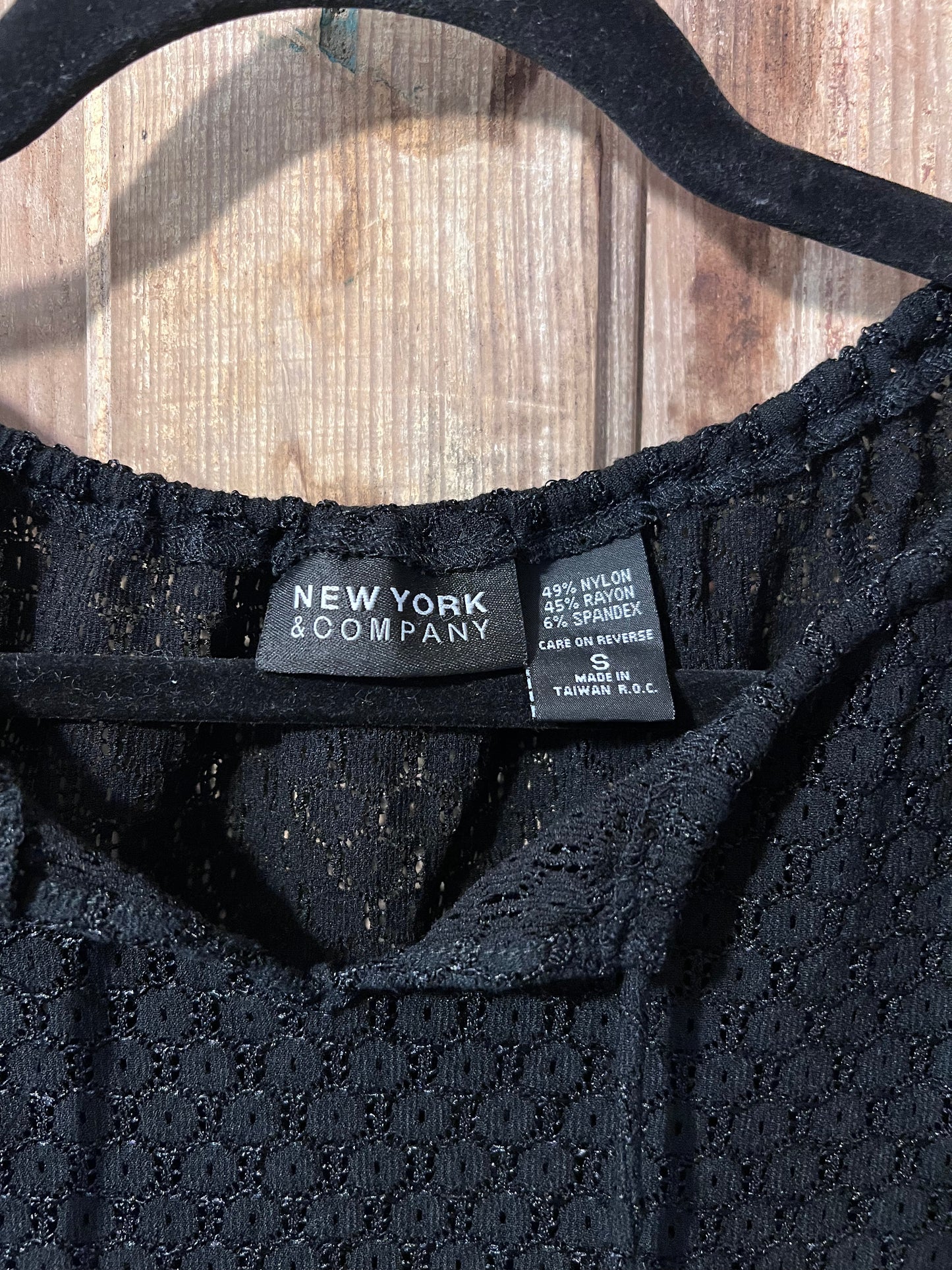 Y2K New York & Co Blk Tie Neck Top