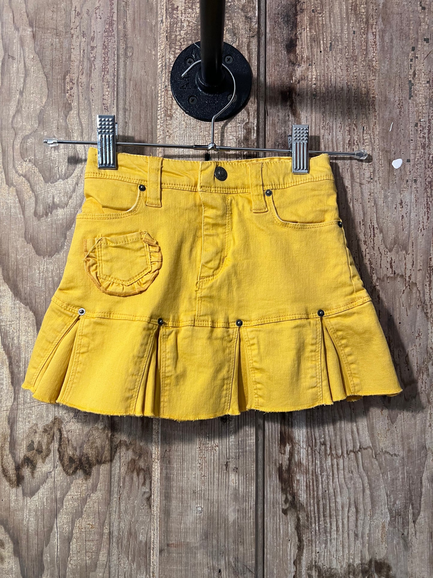 [URL] The Children's Place Yellow Pleated Skirt