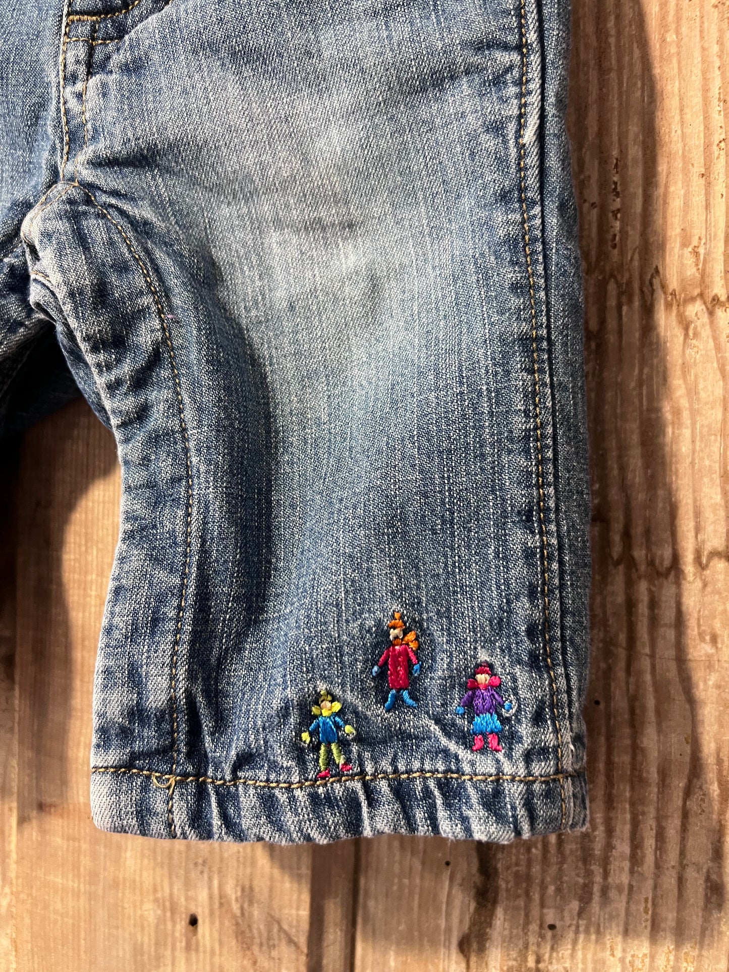 [URL] Baby Gap Embroidered Little People Jeans