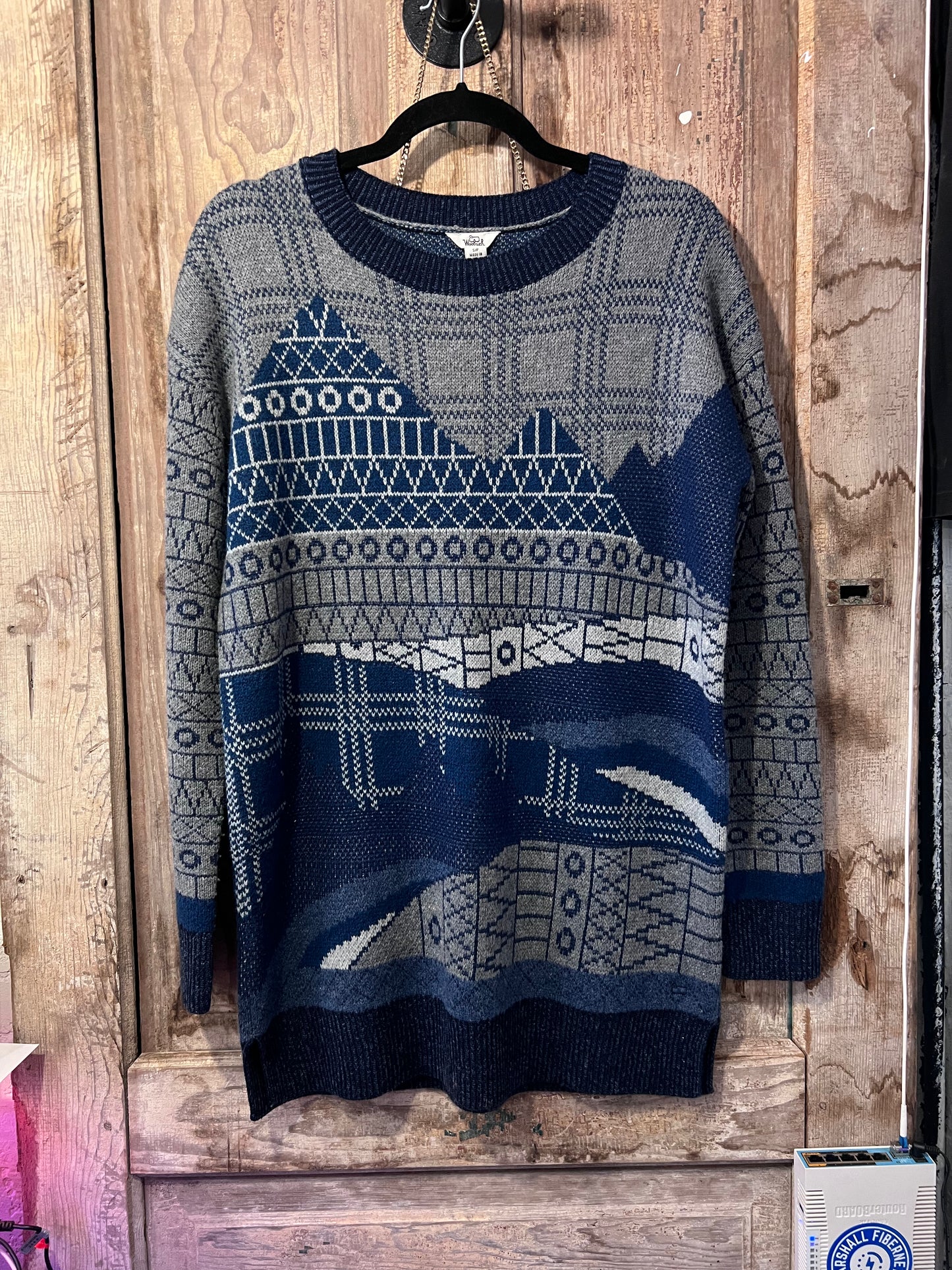 90's VTG Woolrich Blue Patterned Sweater