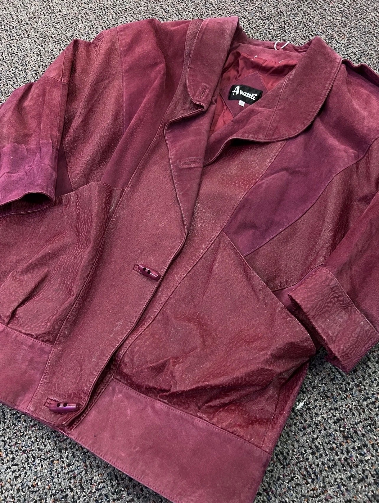 80's Vintage Avanti red Womens Leather Jacket