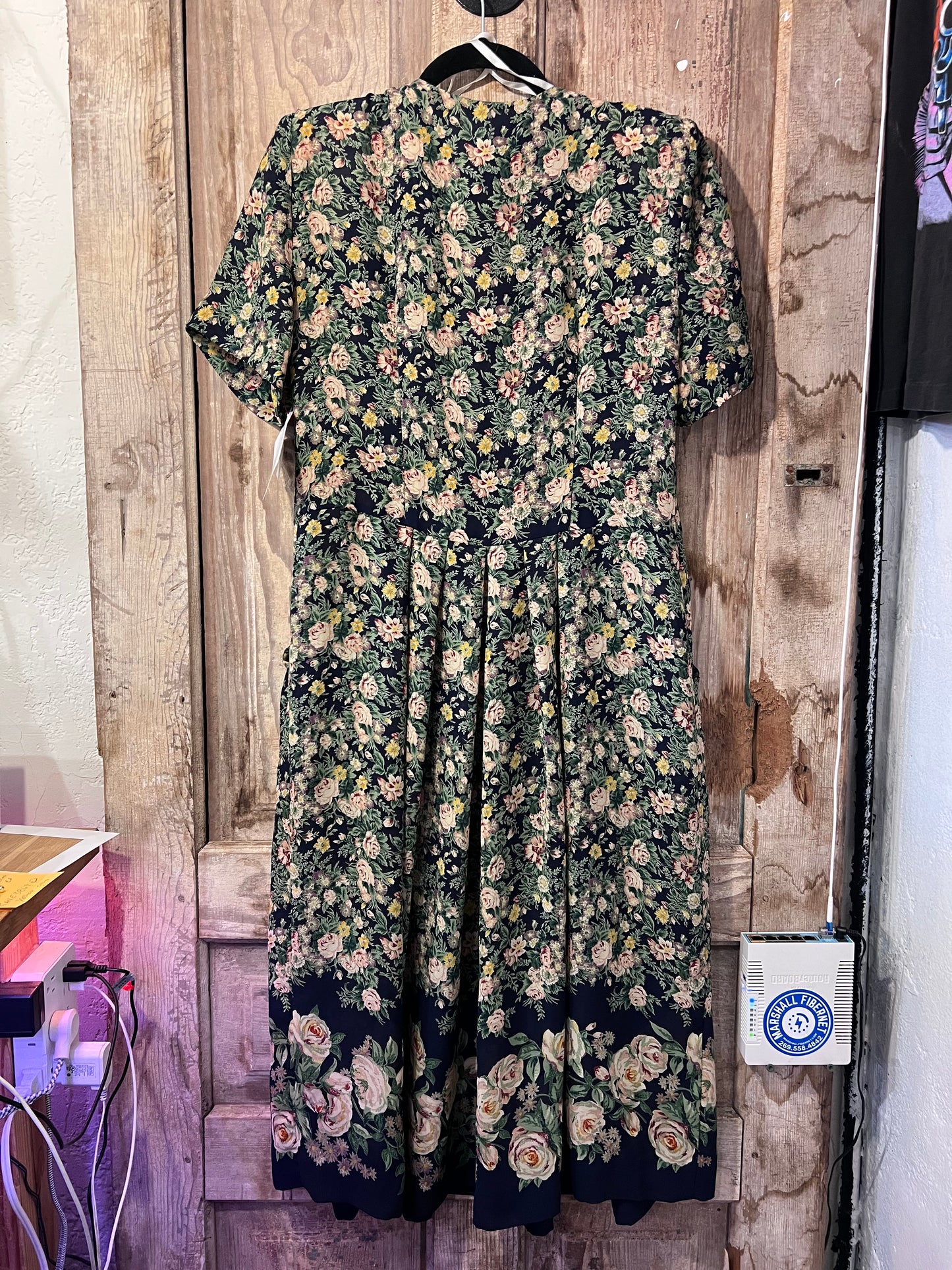 VTG Leslie Fay Floral Short Sleeve Dress