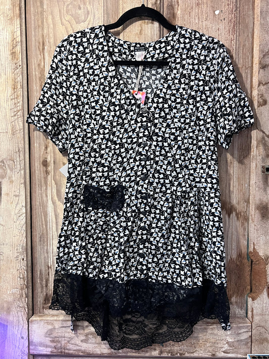 REVAMP BLK + BLUE Floral Lace Dress Top