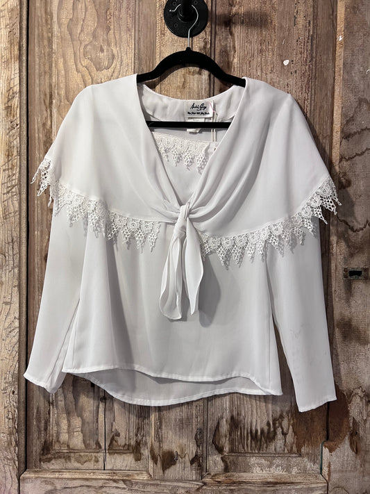 VTG André Gaye White Lace Tie Front Blouse