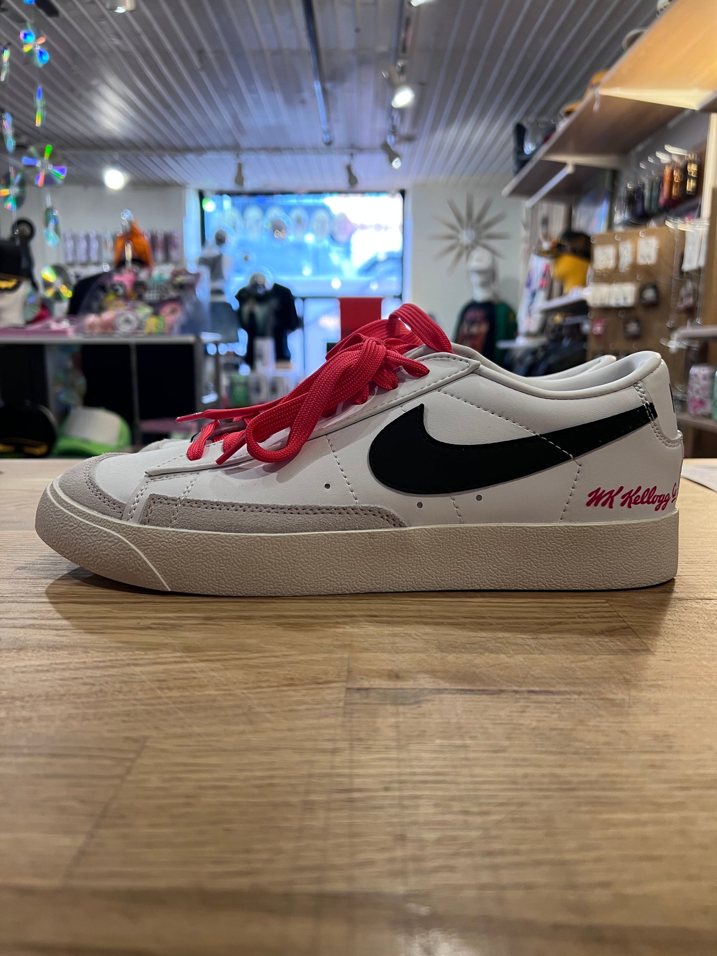 NWOT RARE Nike x Kellogg Low Top Blazers