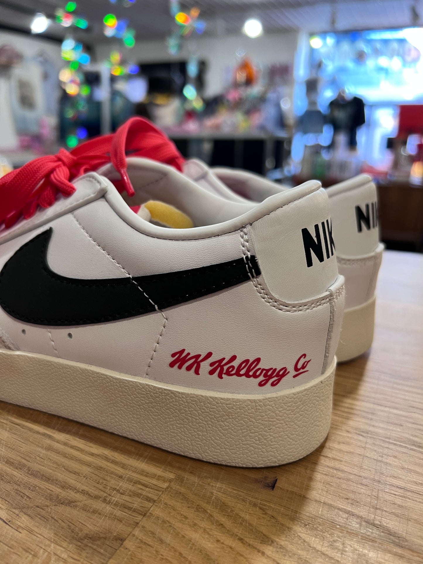 NWOT RARE Nike x Kellogg Low Top Blazers