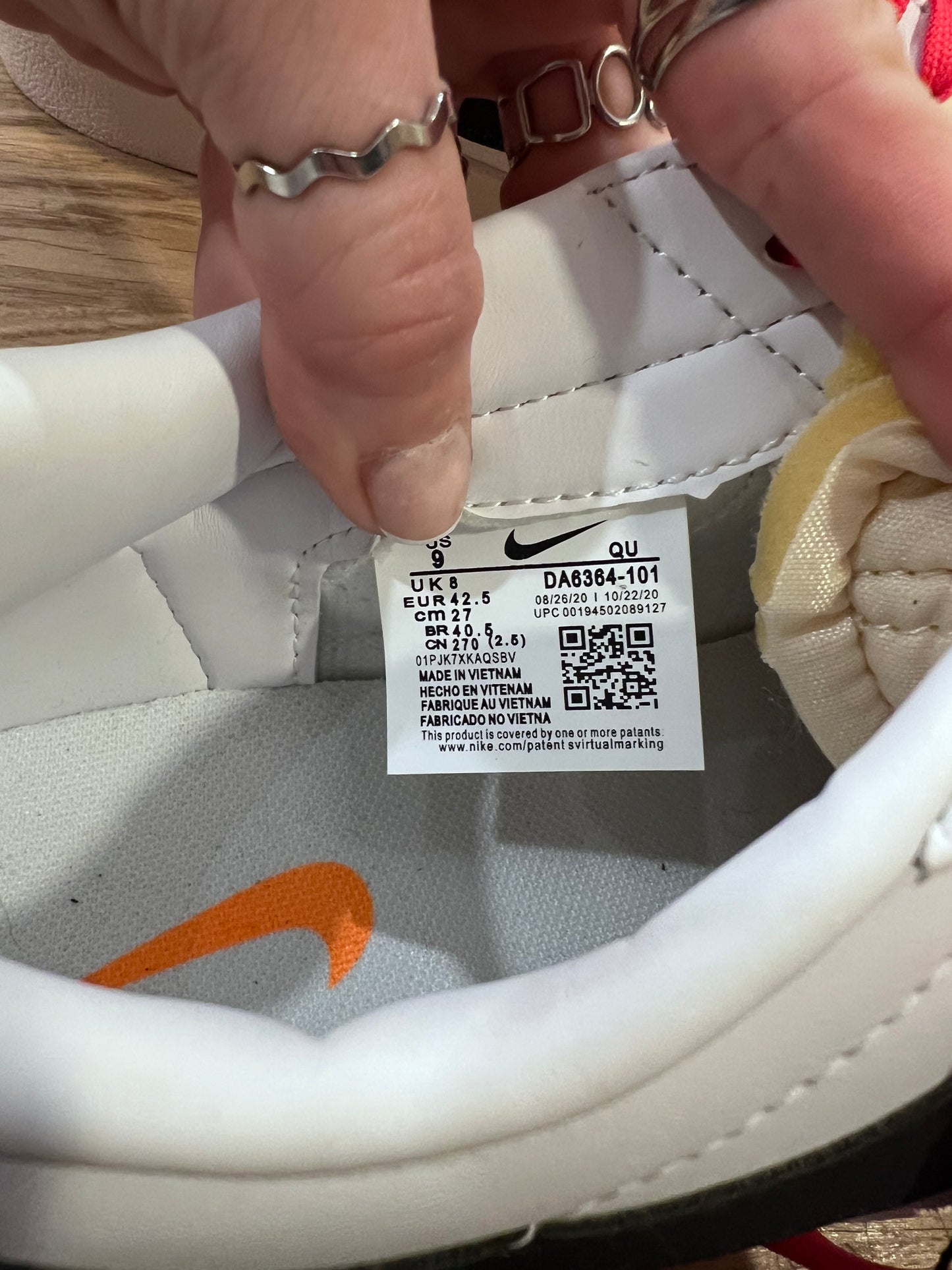 NWOT RARE Nike x Kellogg Low Top Blazers