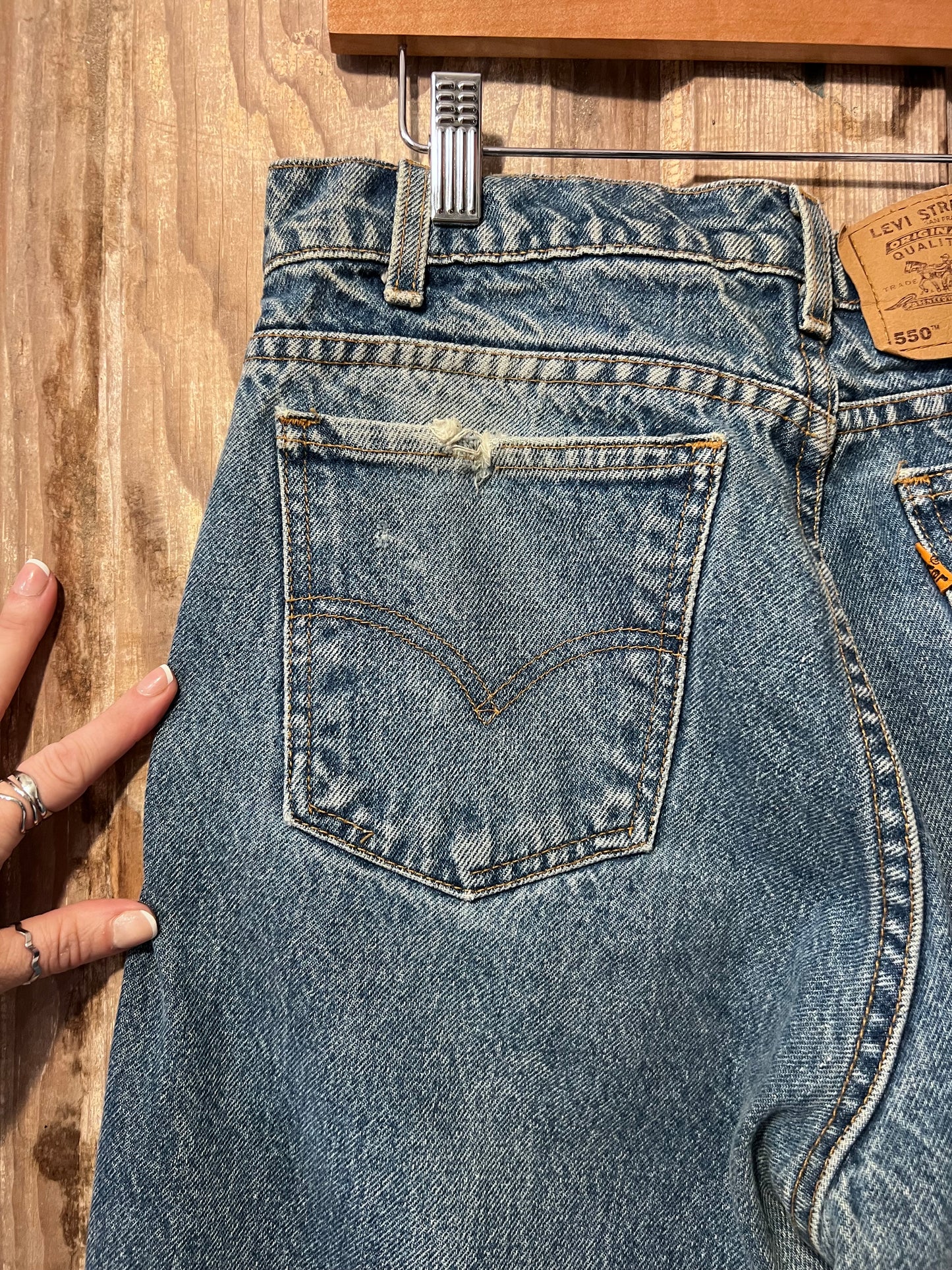 90's Levi's 550 Medium Wash Jeans