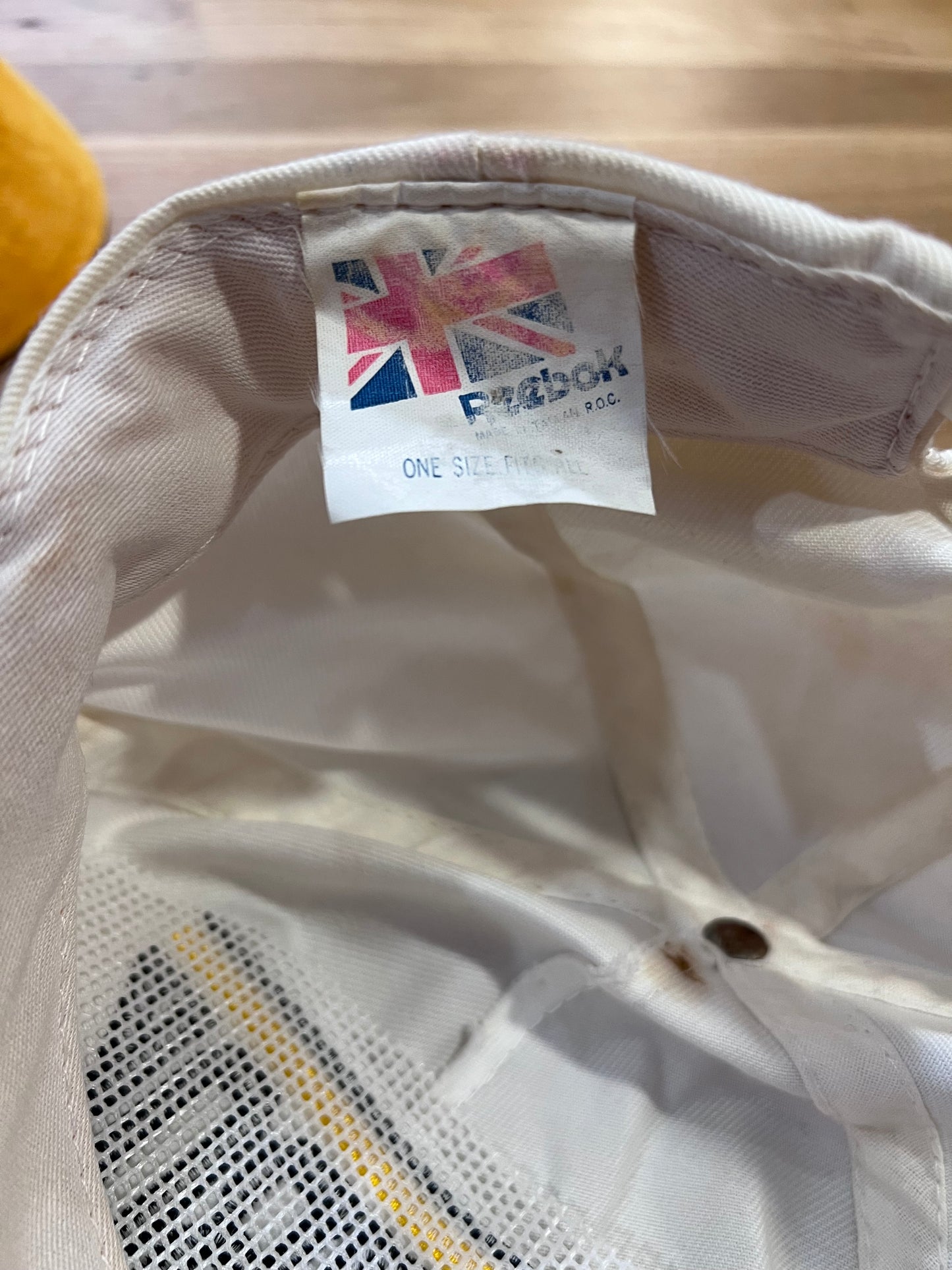 Vintage REEBOK Snapback Hat