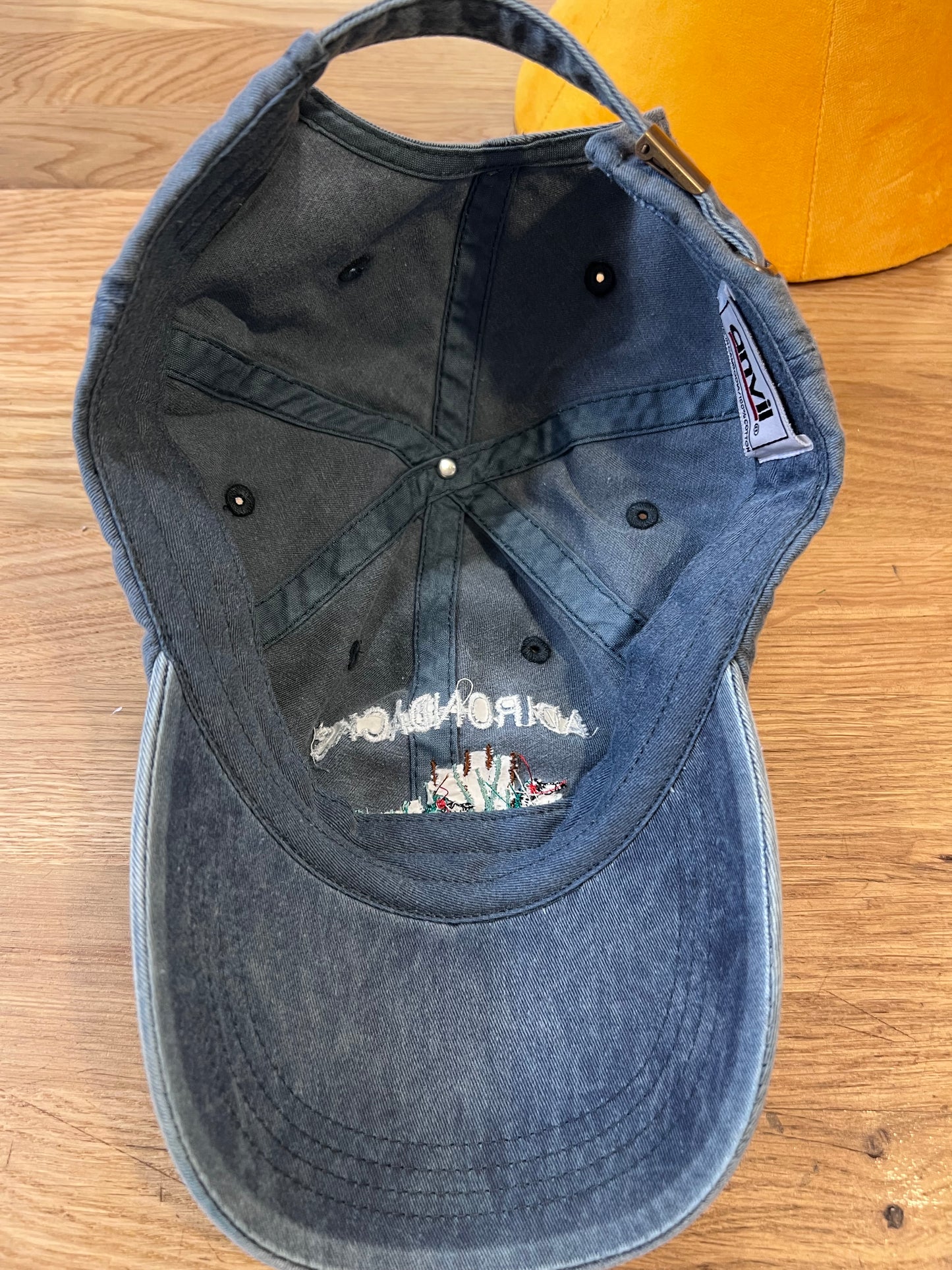 90's ADIRONDACKS Embroidered Duck Denim Hat