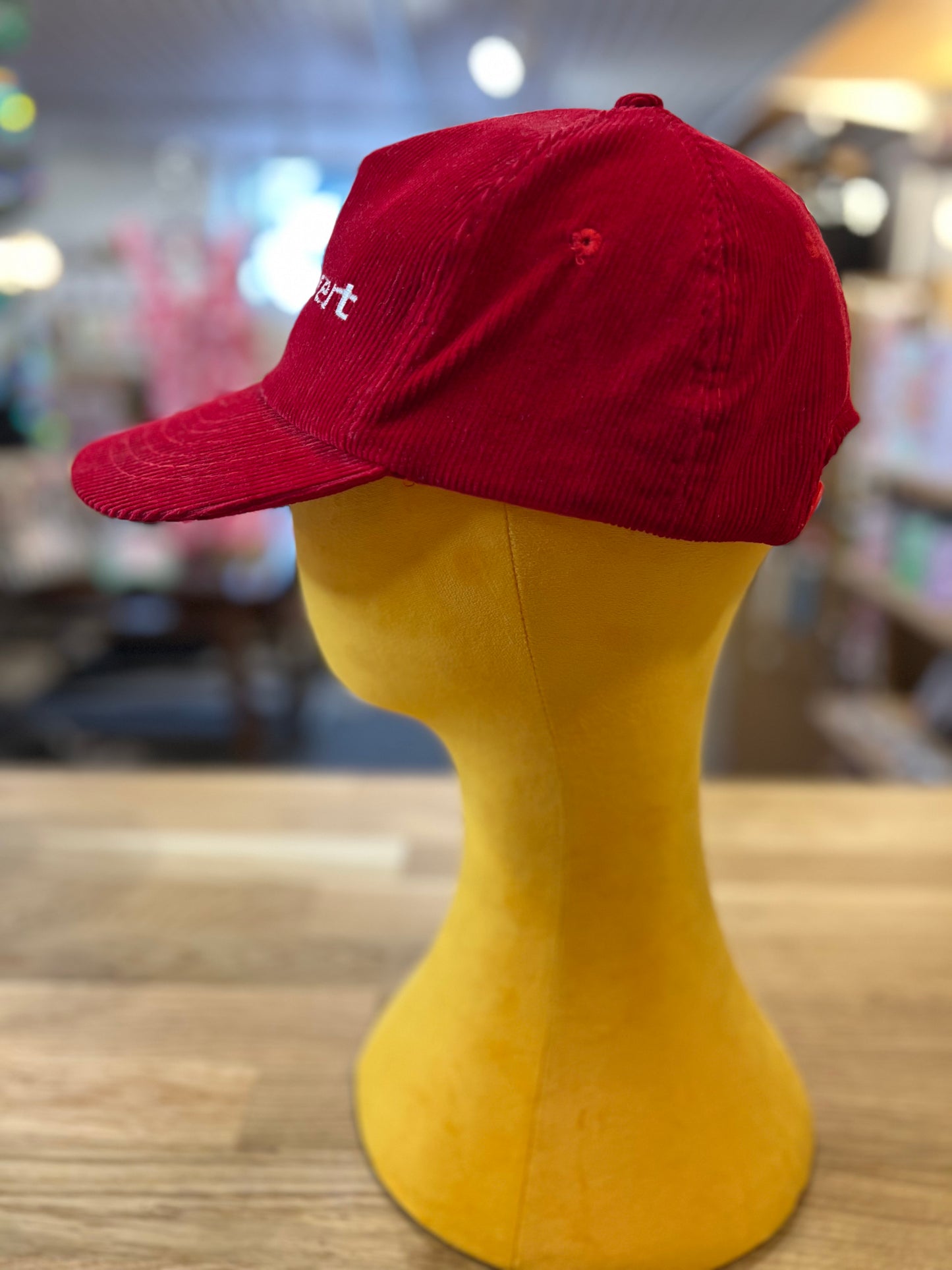 90's Red Embroidered "Winsert" Corduroy Hat