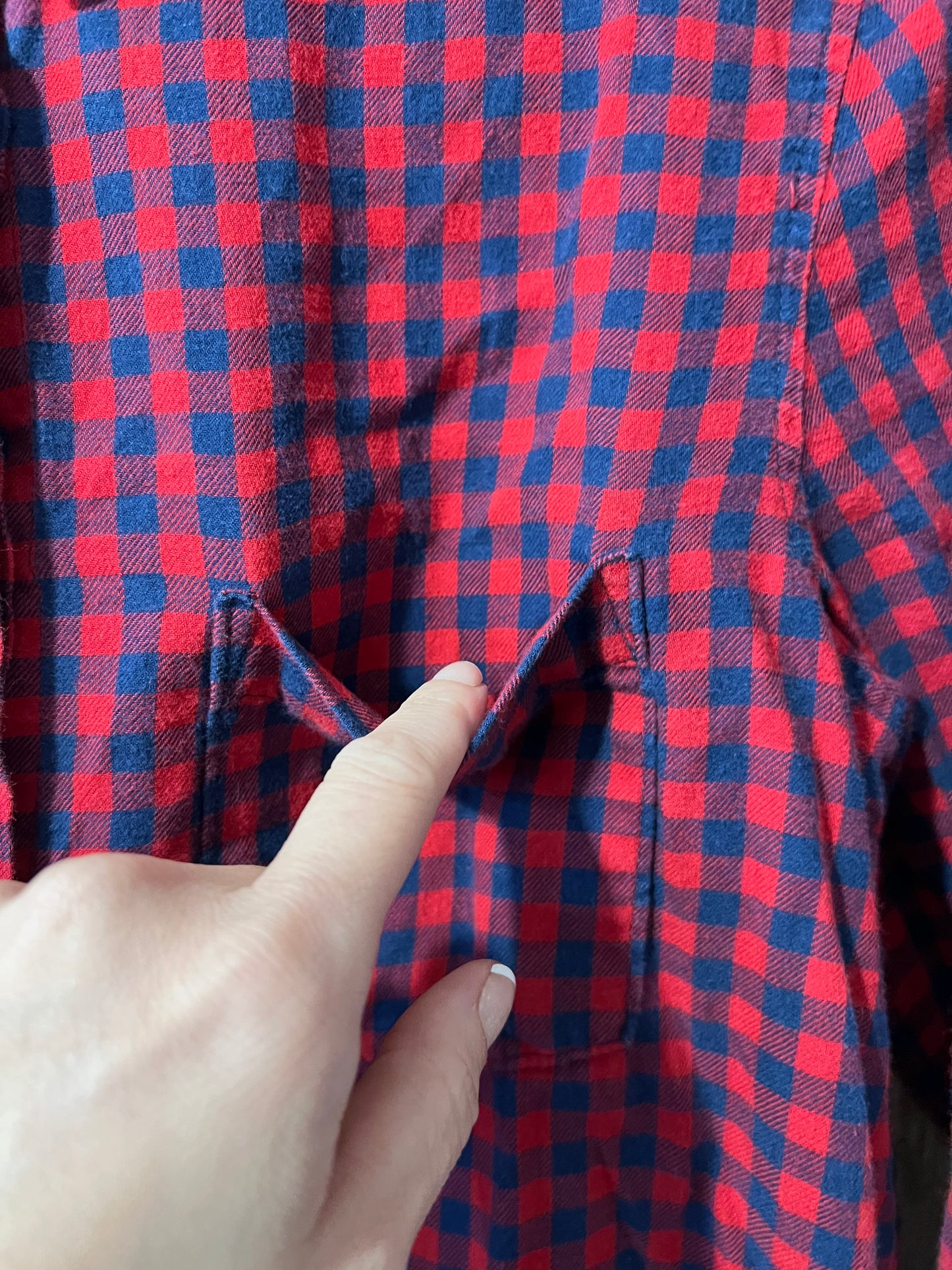 H&M Black & Red Plaid Button Up Shirt