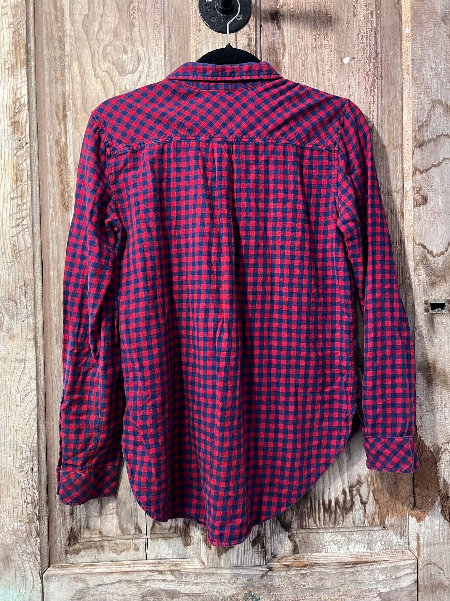 H&M Black & Red Plaid Button Up Shirt