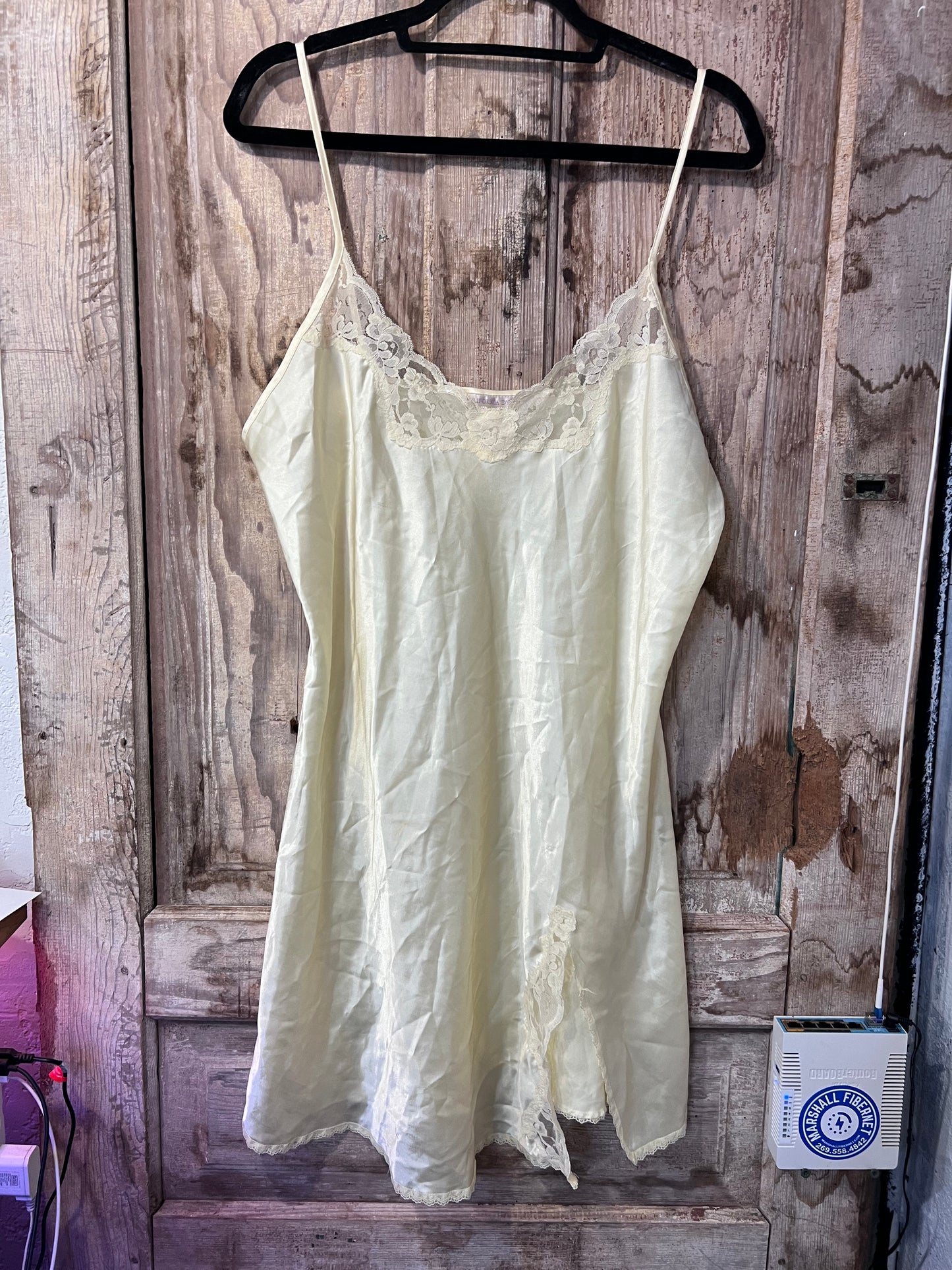 Y2K California Dynasty Pale Yellow Lace Slip