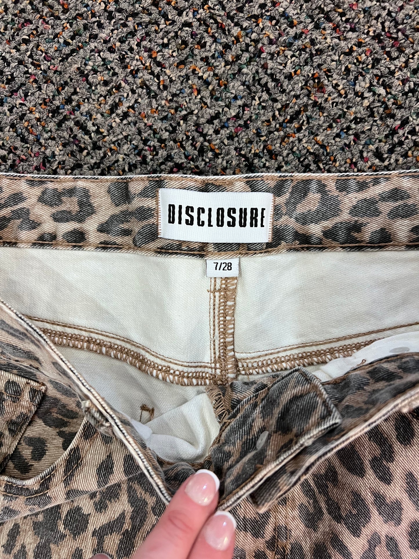 Disclosure Faded Leopard Print Shorts (modern)
