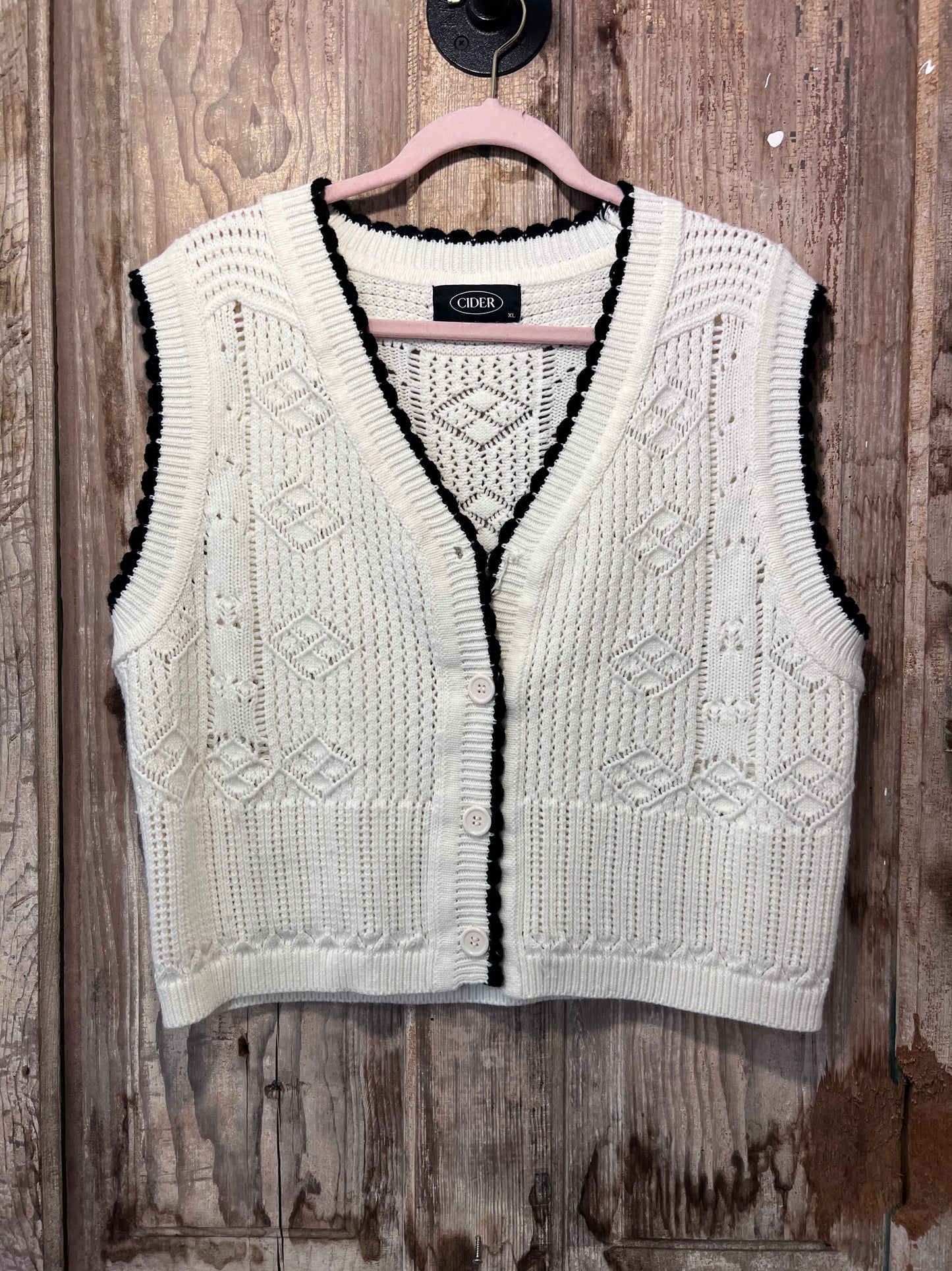 CIDER White/BLK Knit Sweater Vest (modern)