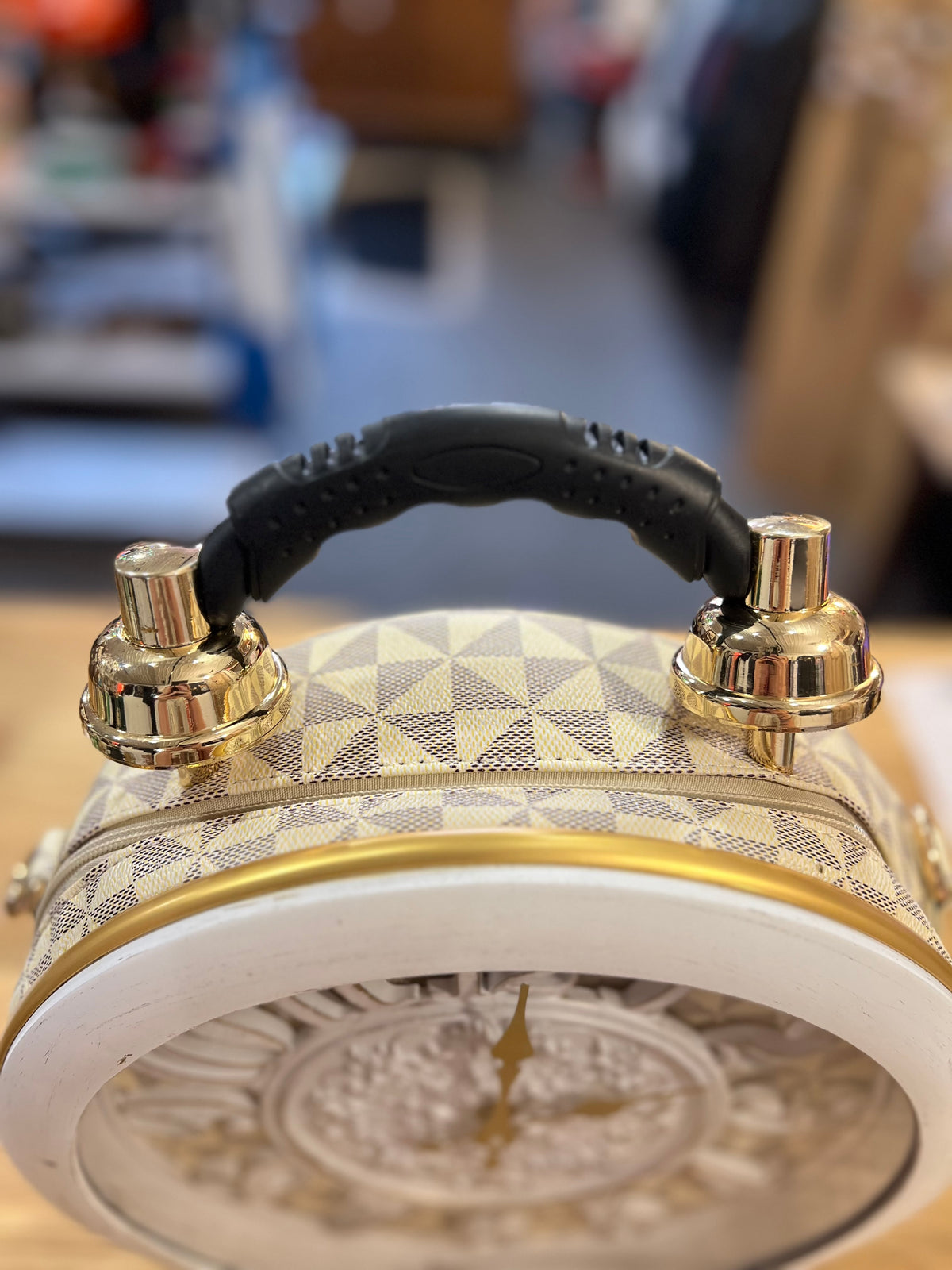 Angel Barcelo Clock Purse