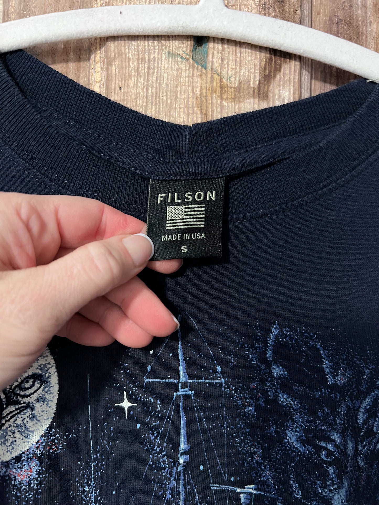 Filson NavyBlue Boat Graphic T-Shirt (Modern)