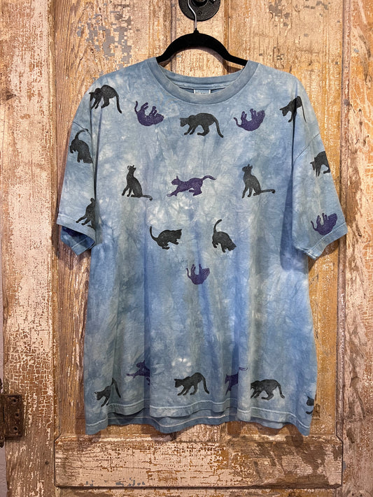 90's Cat Stamped AOP Tie Dye T-Shirt