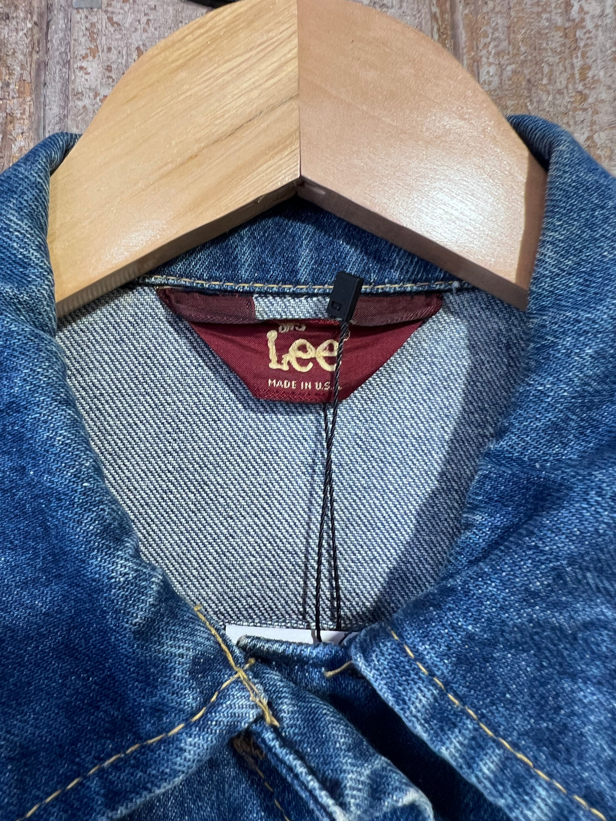 90's LEE Medium Wash Denim Jacket
