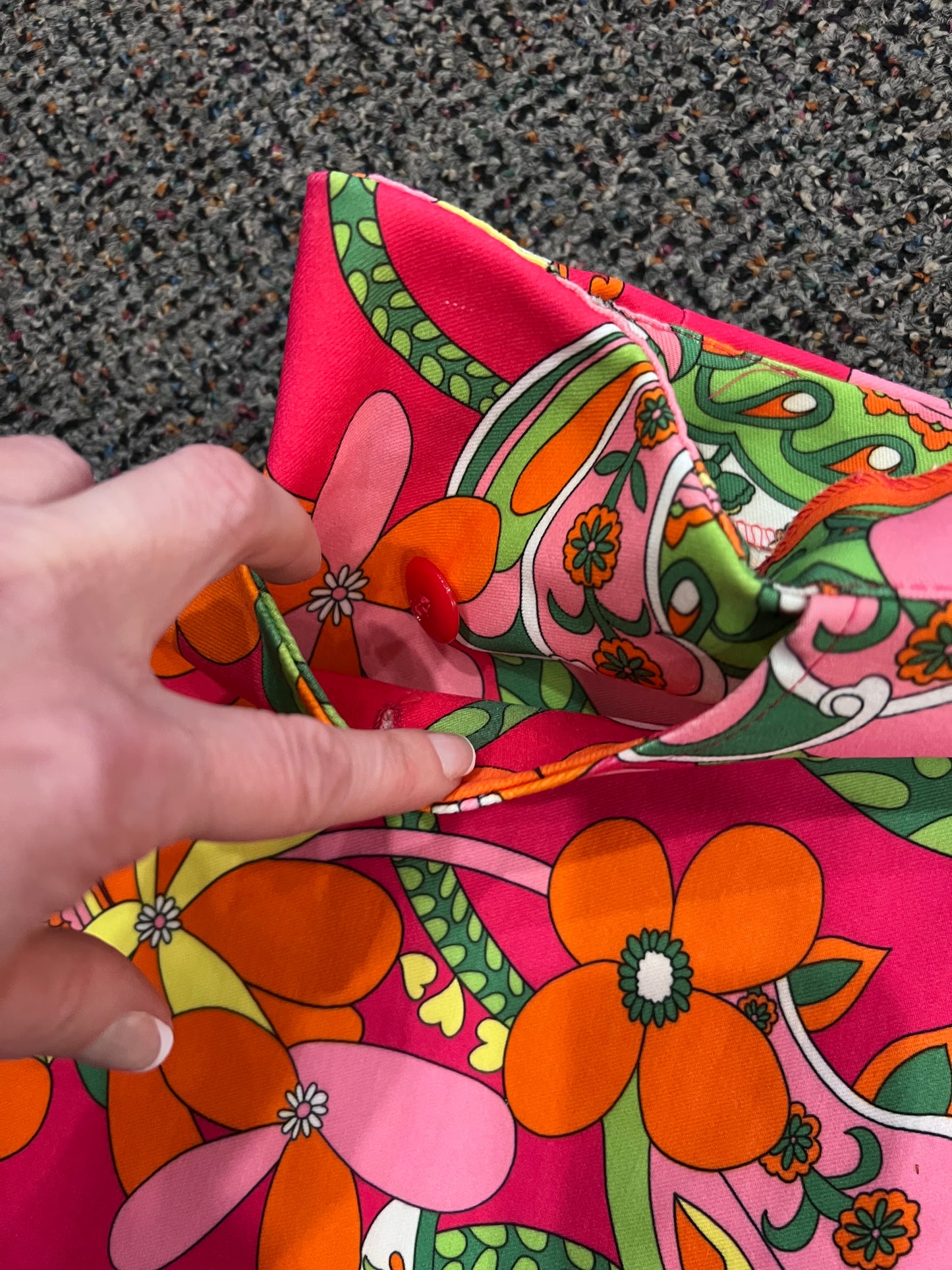 Y2K Wet Seal 70's Inspired Colorful Patterned Mini Skirt