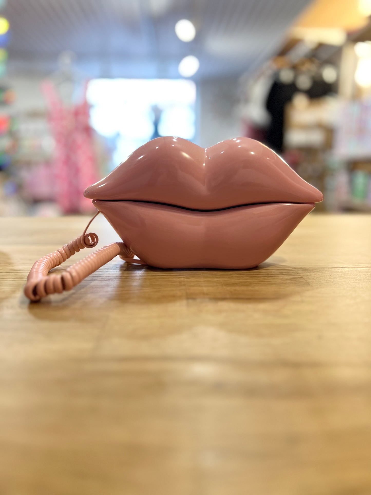 Retro Lips Phone