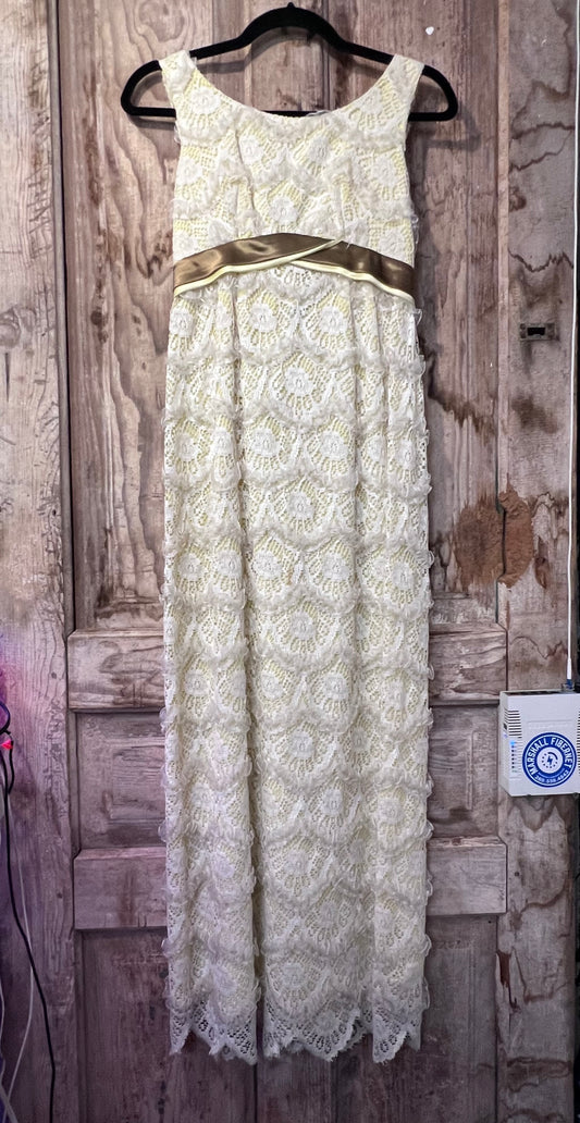 60's/70's Yellow + White Lace Sleeveless Dress