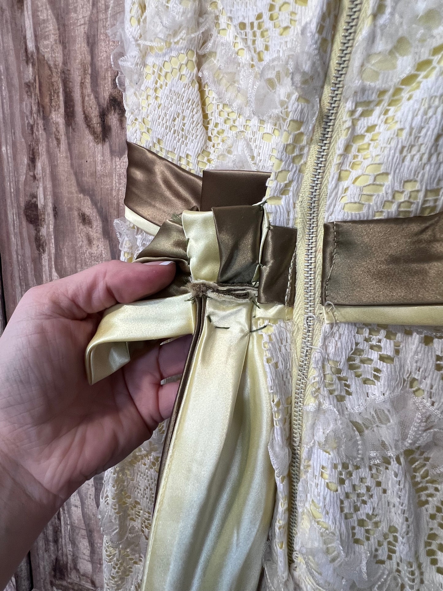 60's/70's Yellow + White Lace Sleeveless Dress