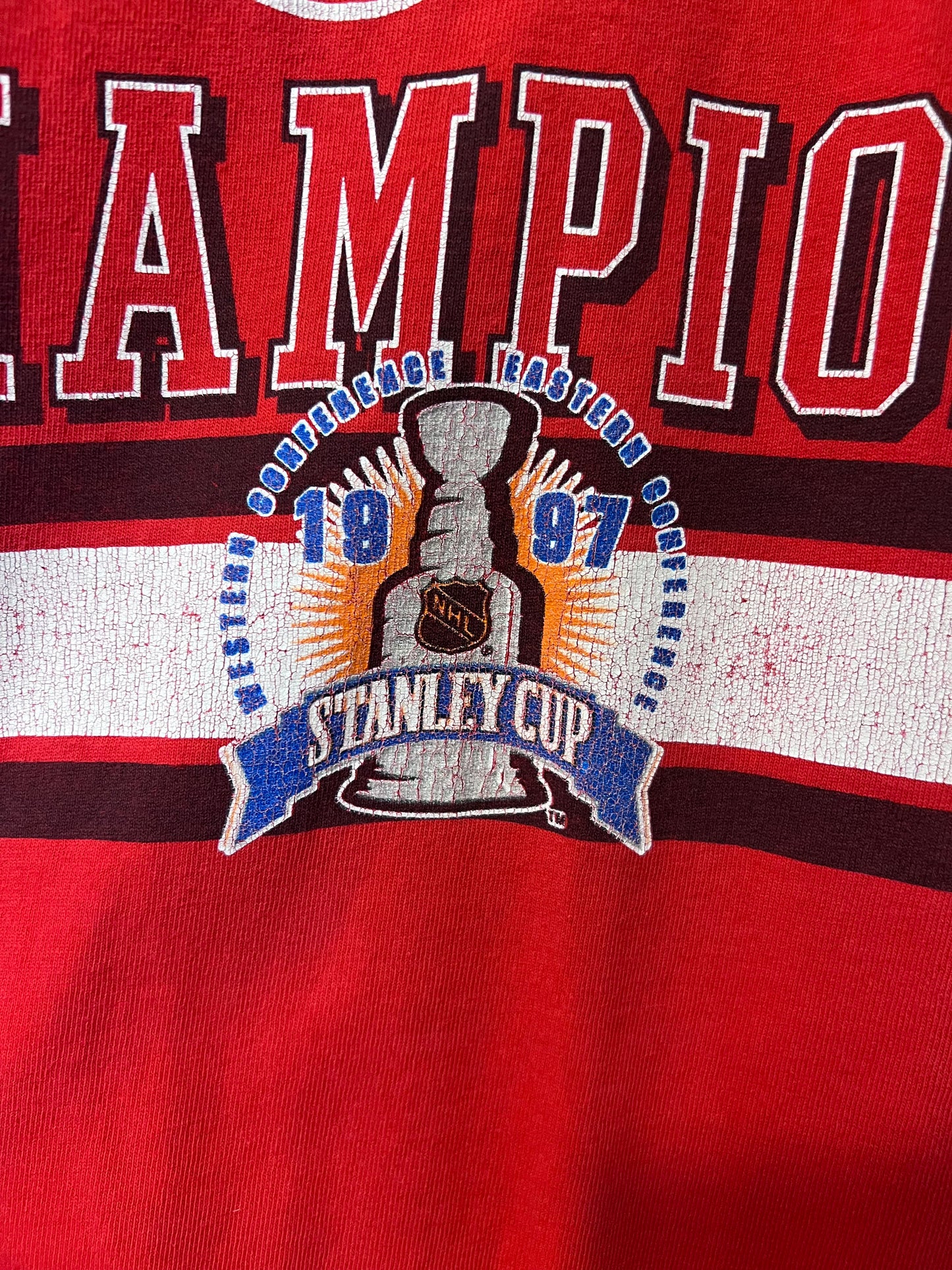 1997 Detroit Red Wings Stanley Cup Champs T-Shirt