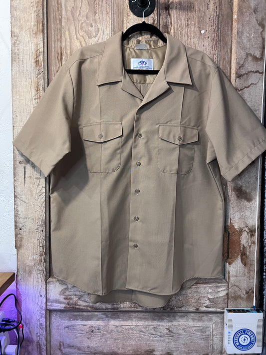 70's/80's Beige Men's Short Sleeve Button Up Shirt