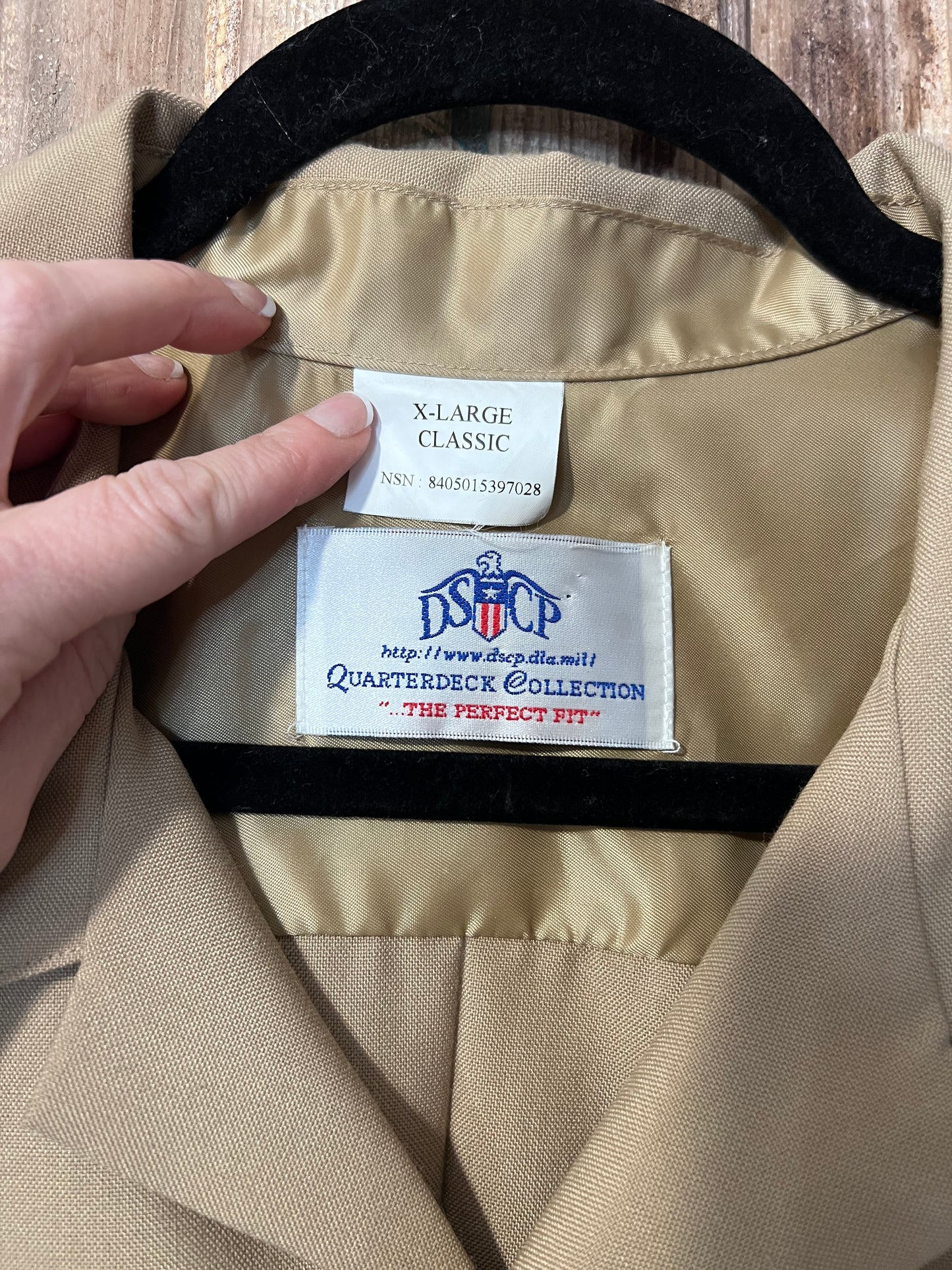 70's/80's Beige Men's Short Sleeve Button Up Shirt