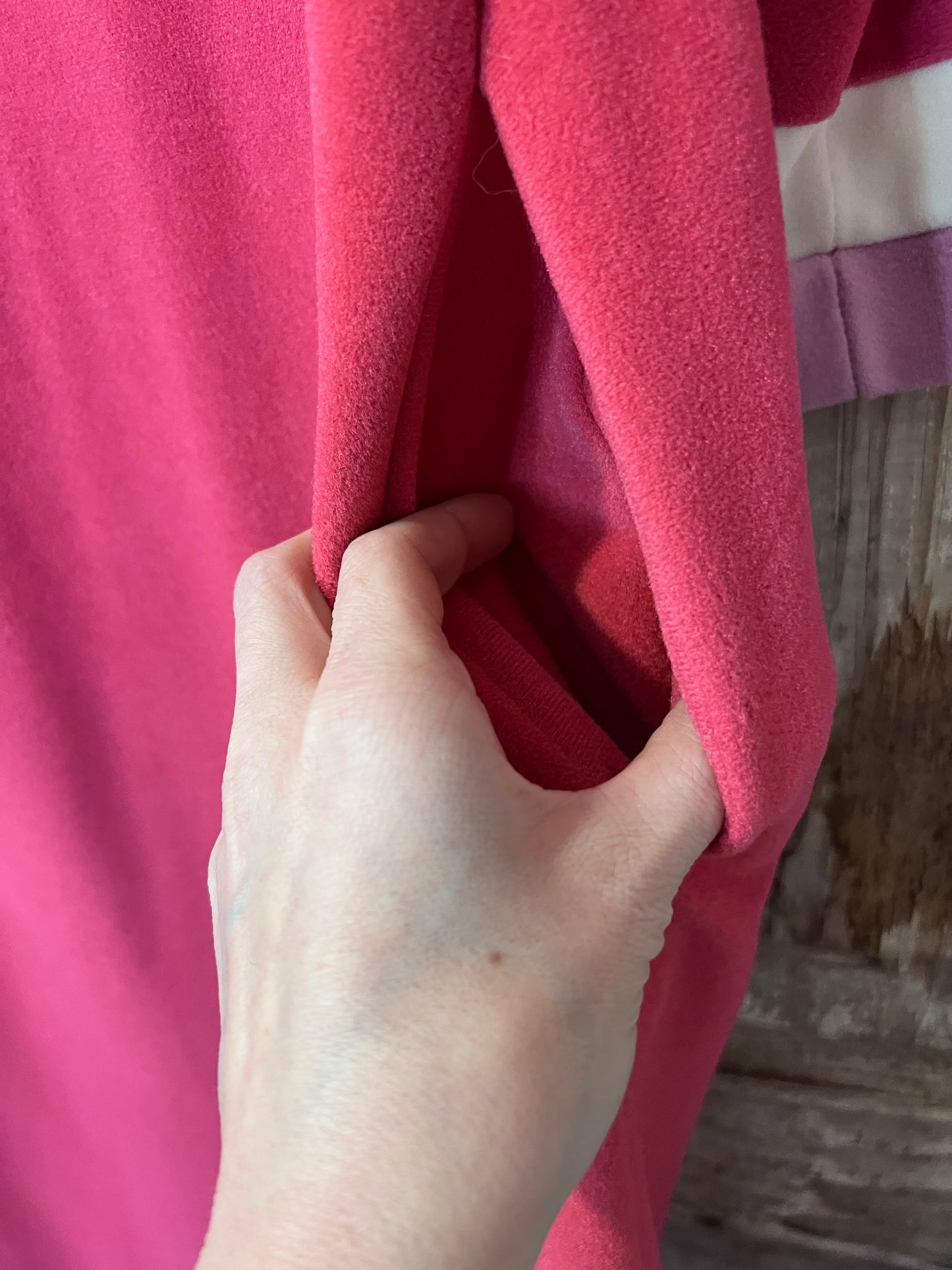 70's Vanity Fair 3 Tone Pink & White Front Zip Robe