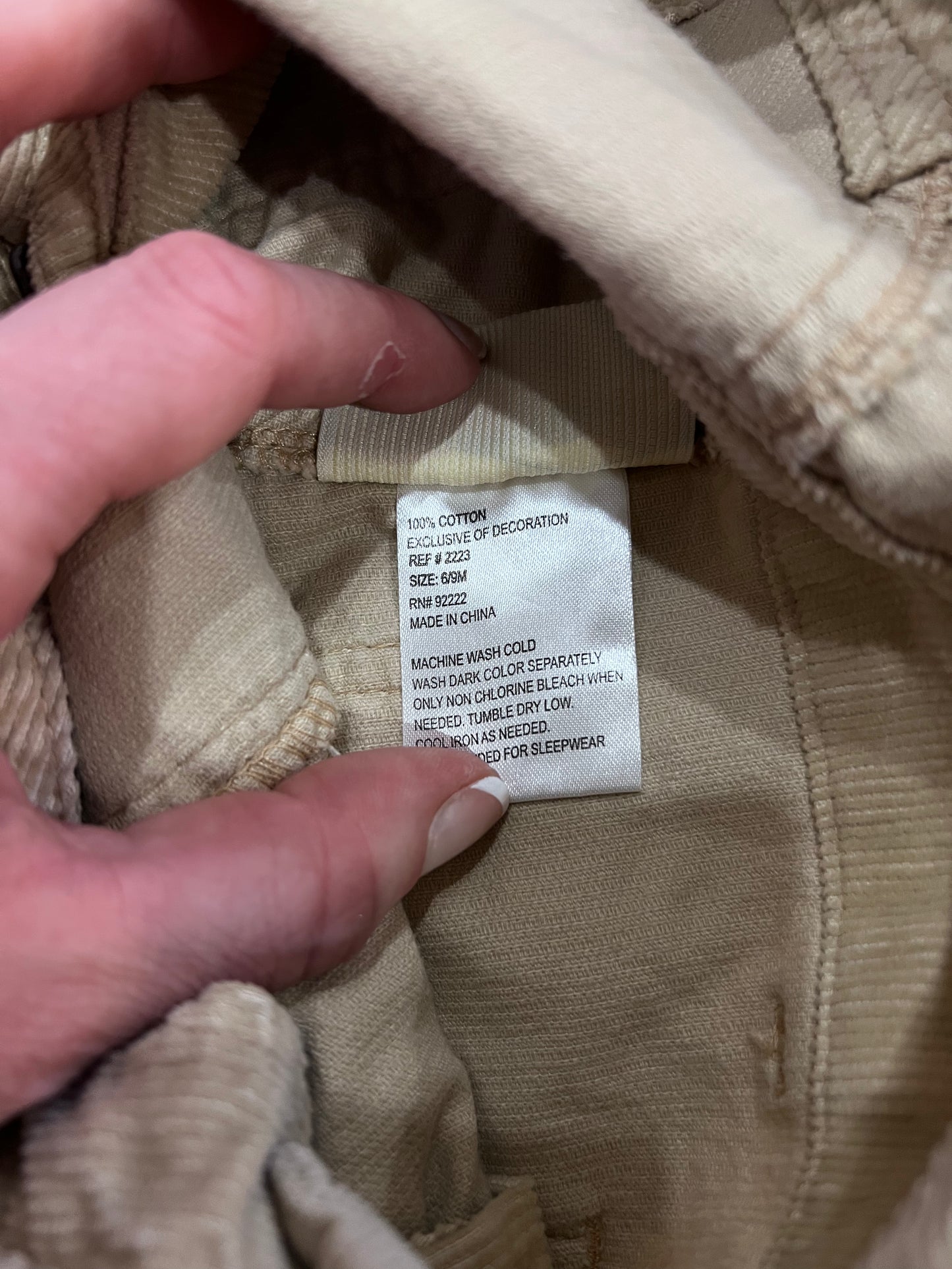 [URL] 90's Carter's Beige Corduroy Flower Overalls