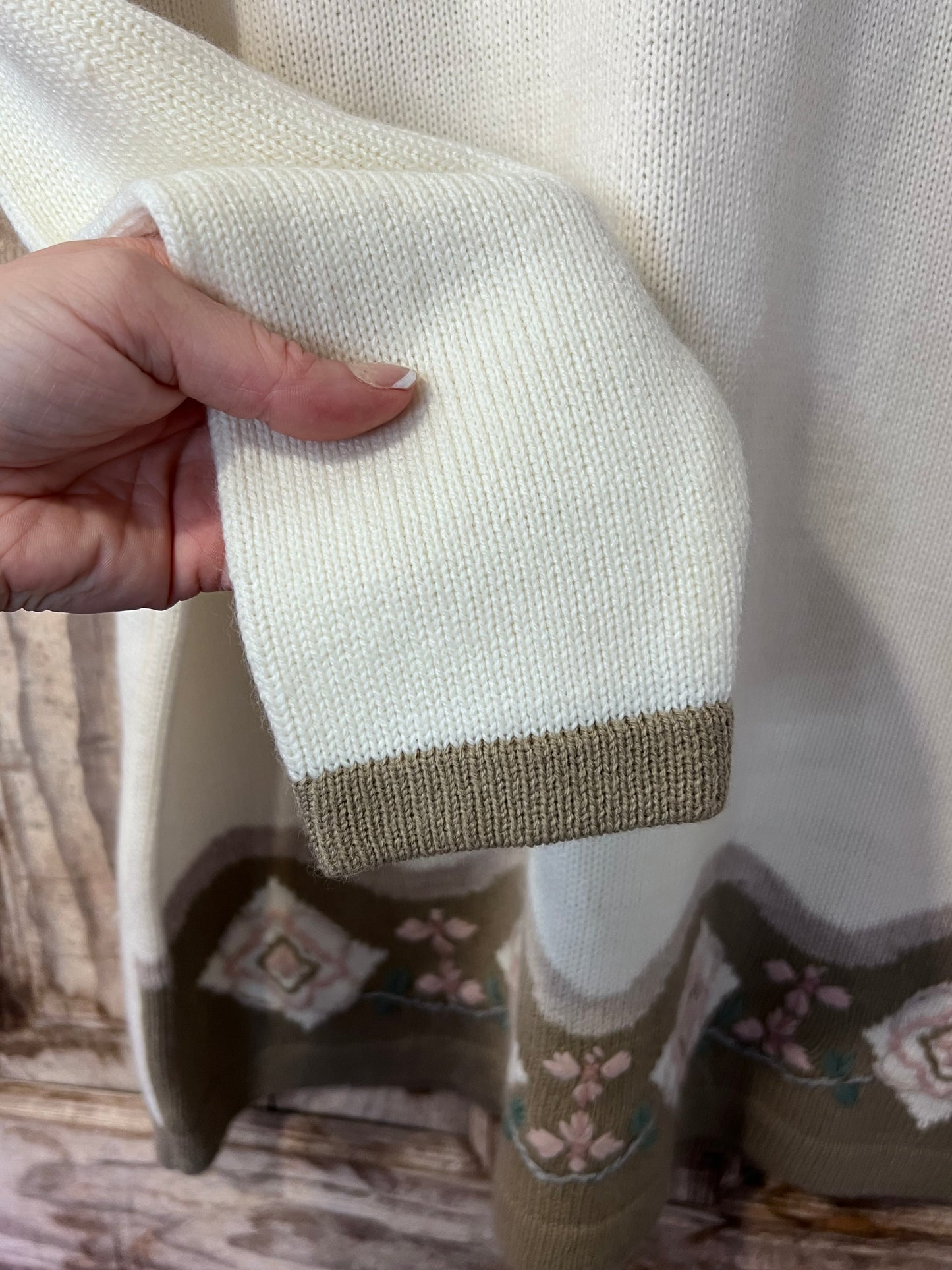 80's/90's Dana Scott Cream + Floral Knit Sweater