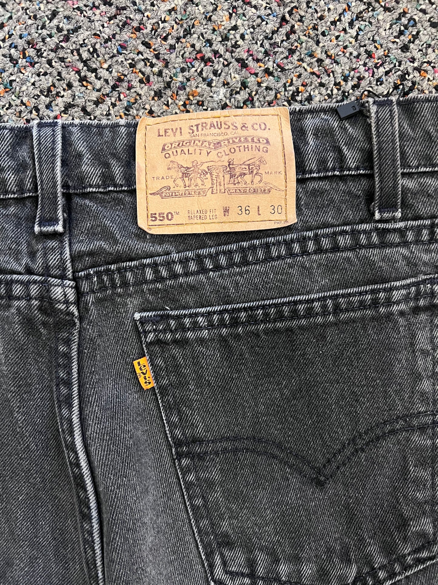 Levi Strauss 550 Orange Tab Faded BLK Denim Jeans