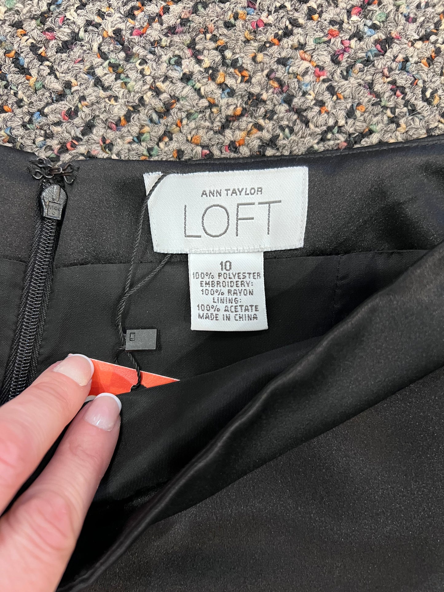Y2K Ann Taylor Loft BLK + White Embroidered Floral Skirt