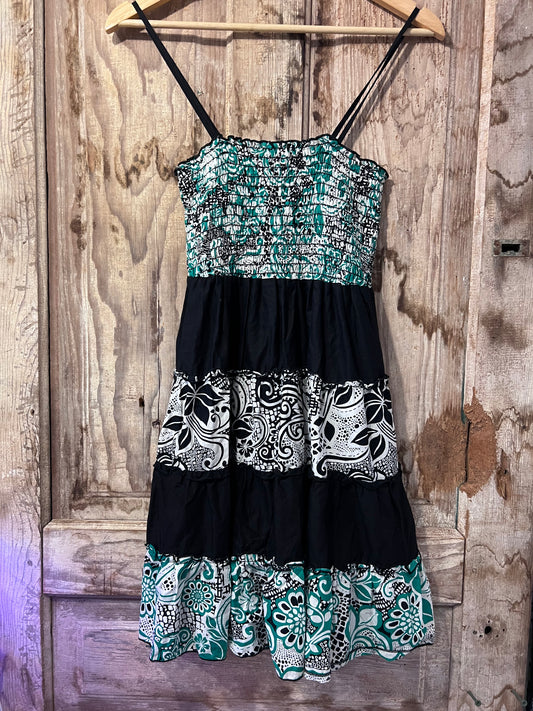 Y2K Day Trip Green/BLK Patterned Tube Top Ruffle Dress